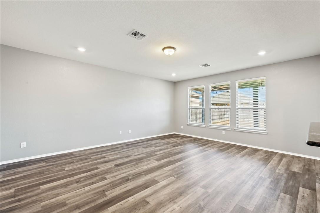 7937 Arezzo Dr Property Photo 12