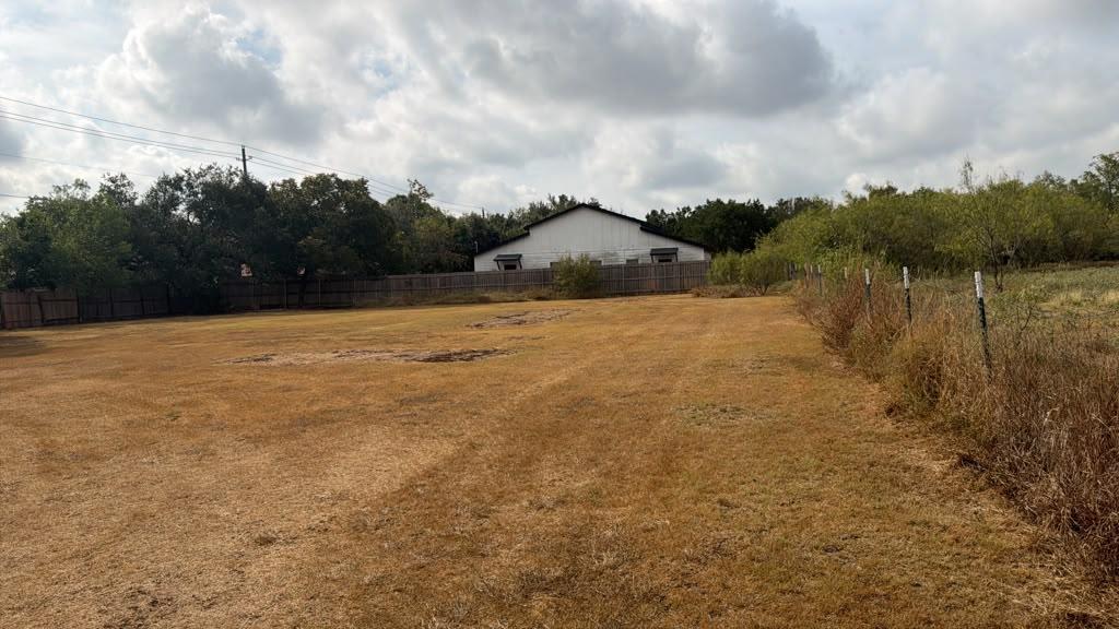 809 Chappell Ln Property Photo 1