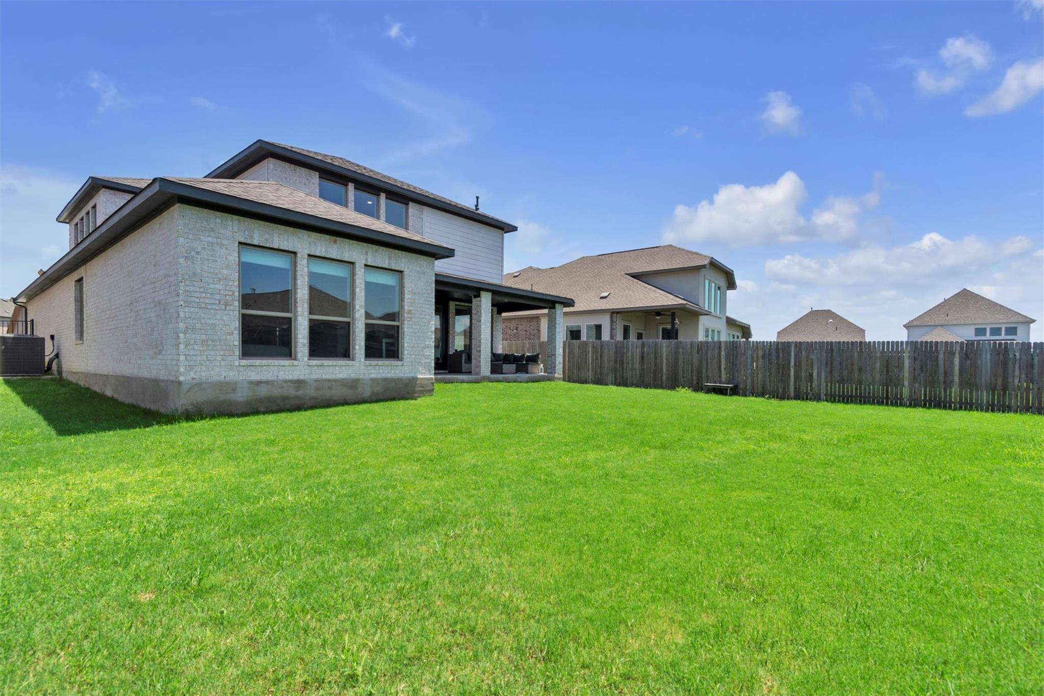 113 Lenera Dr Property Photo 31