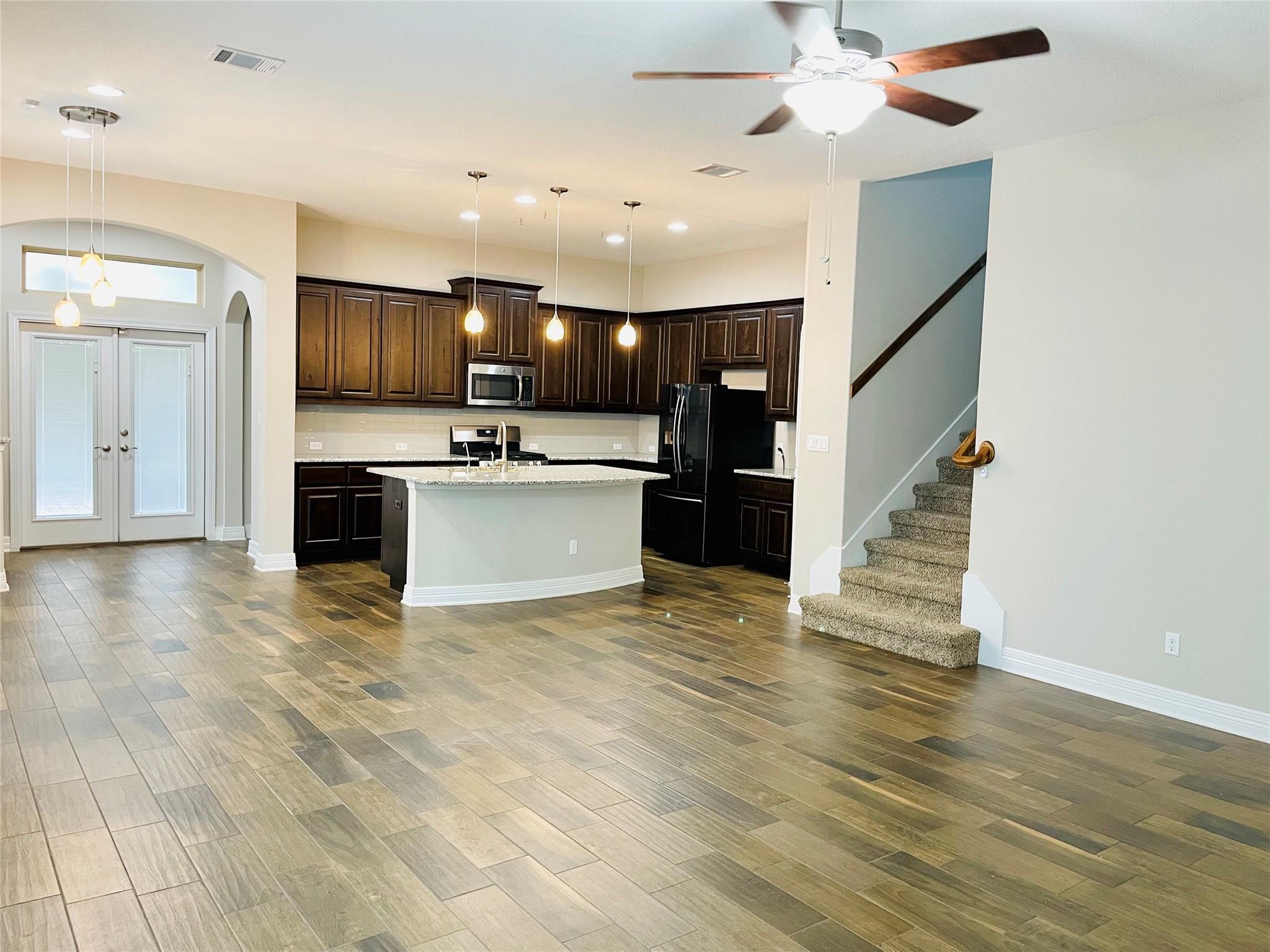 542 Bonnet Blvd Property Photo 6