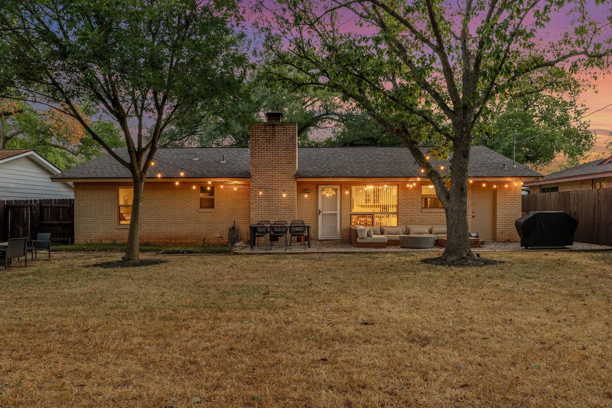 3202 Yellowpine Ter Property Photo 20