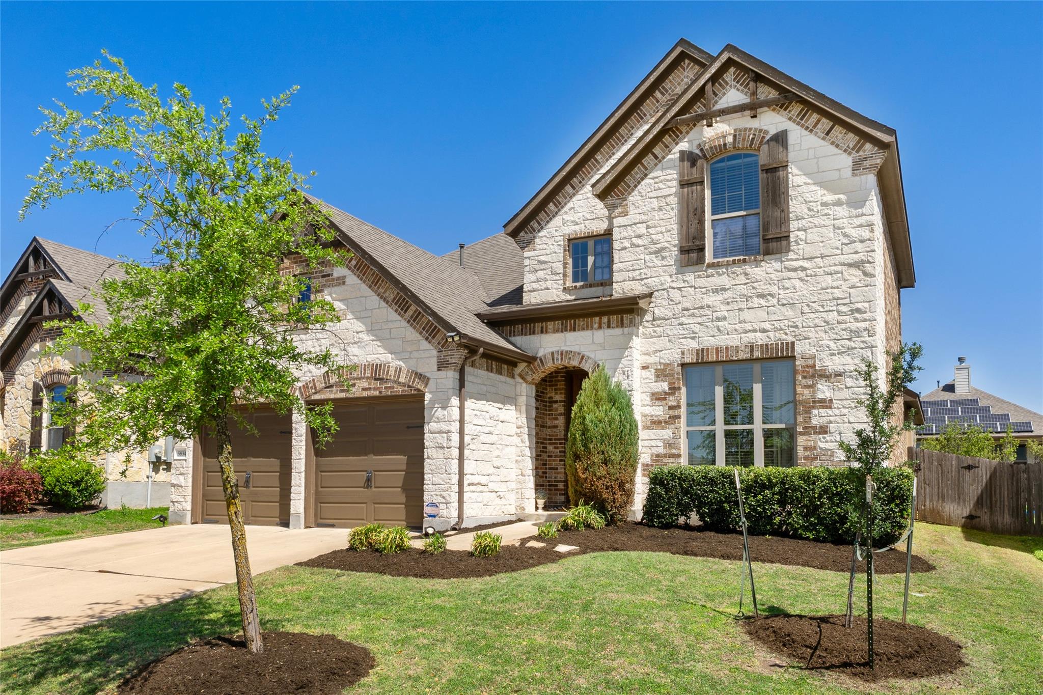 5834 Casstello Dr Property Photo 1