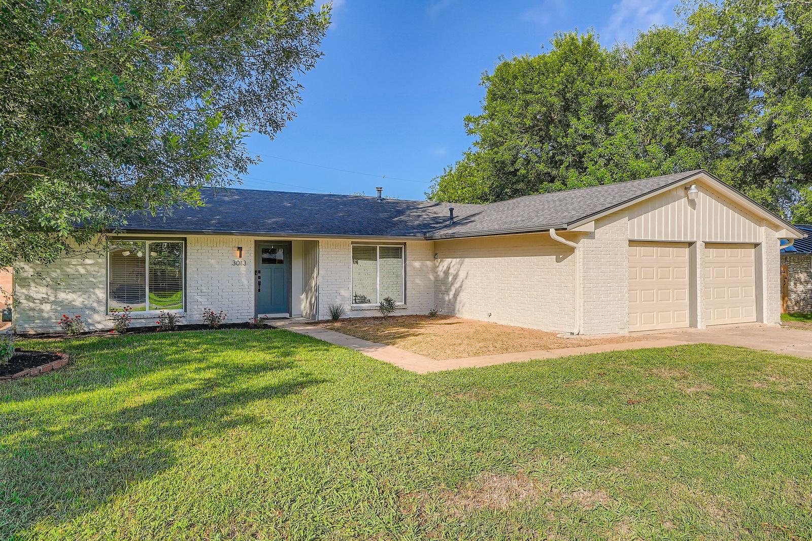 3013 Val Dr Property Photo 1