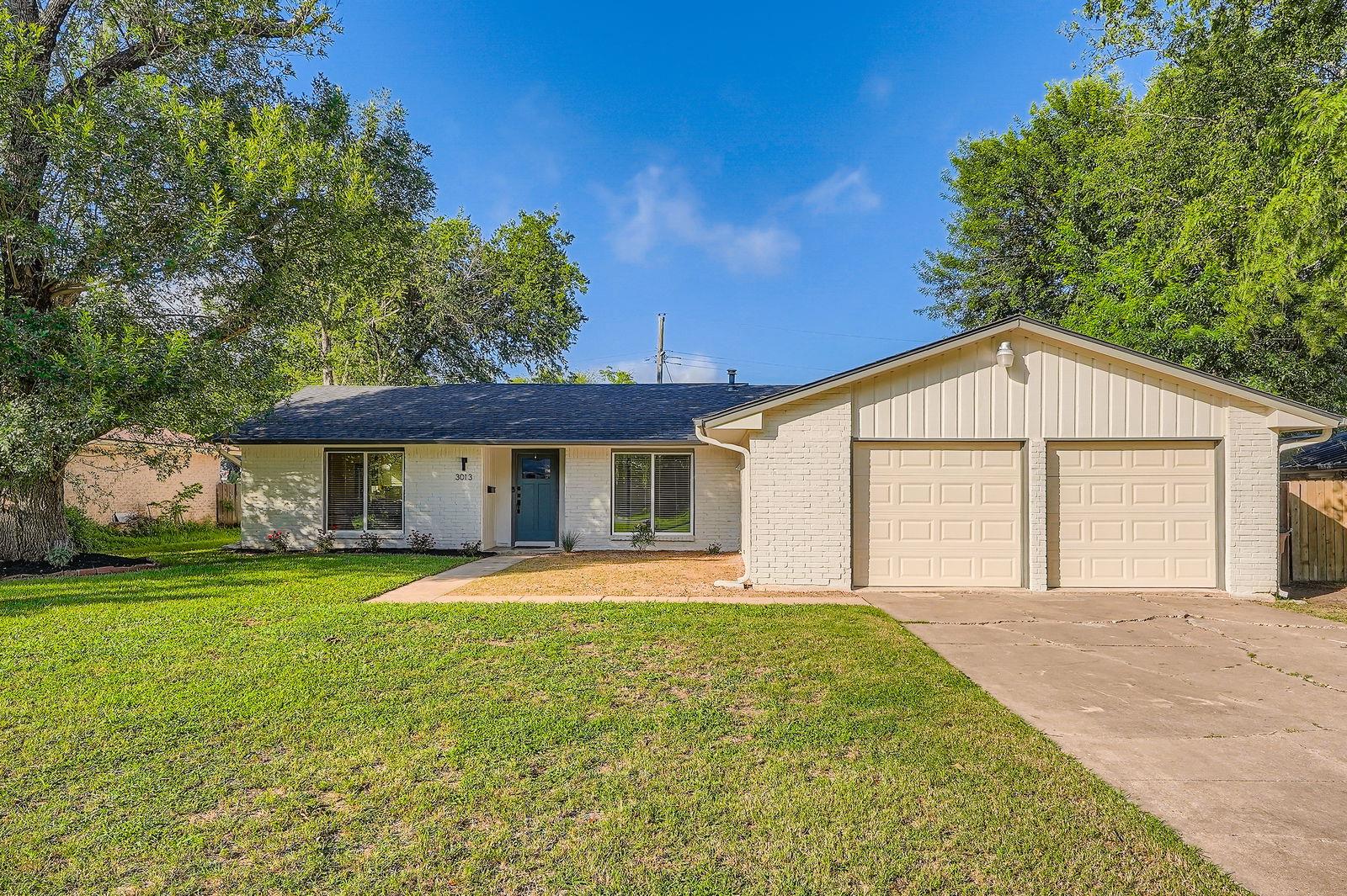 3013 Val Dr Property Photo 1