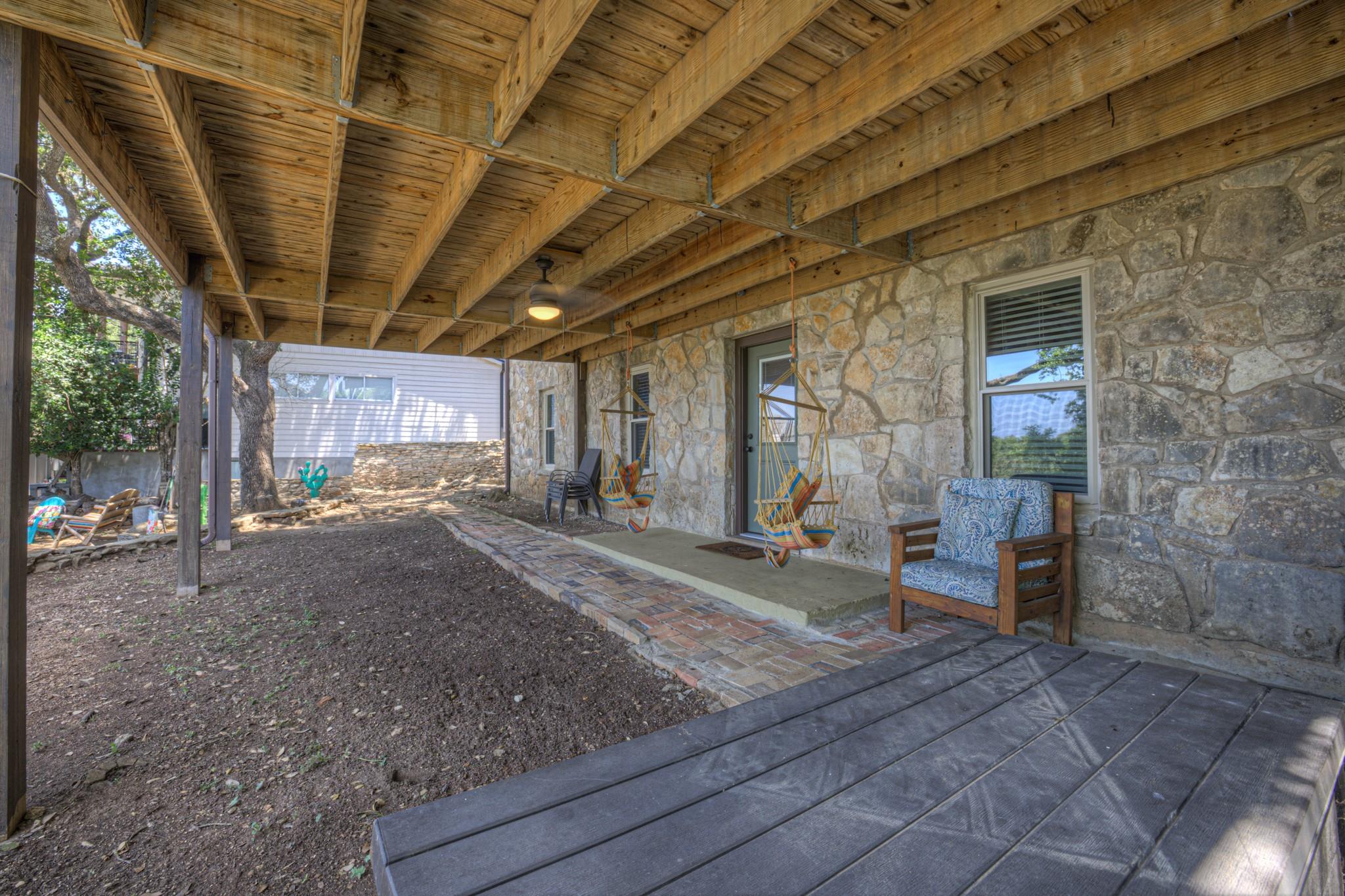 1422 Oakridge Ln Property Photo 35