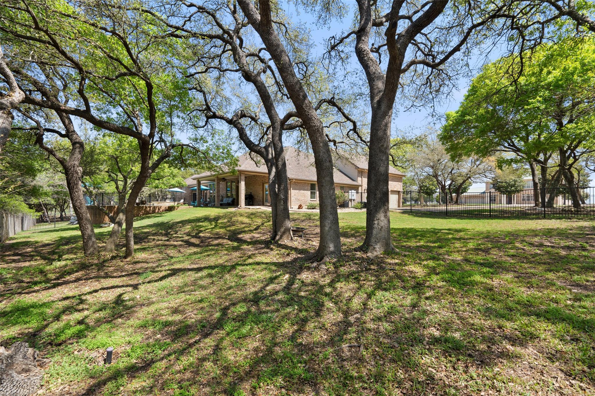 4826 Lago Vista Dr Property Photo 34