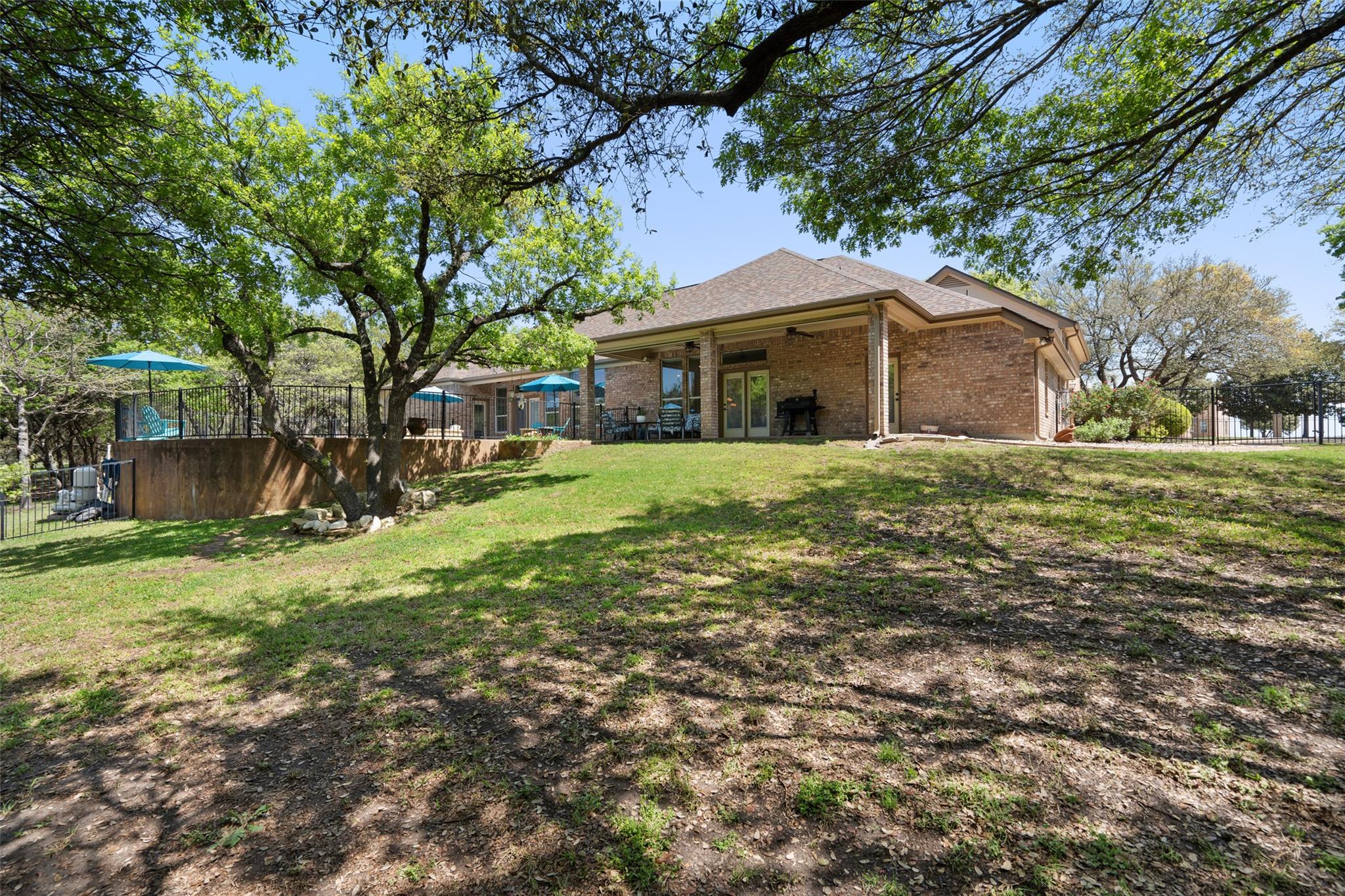 4826 Lago Vista Dr Property Photo 35