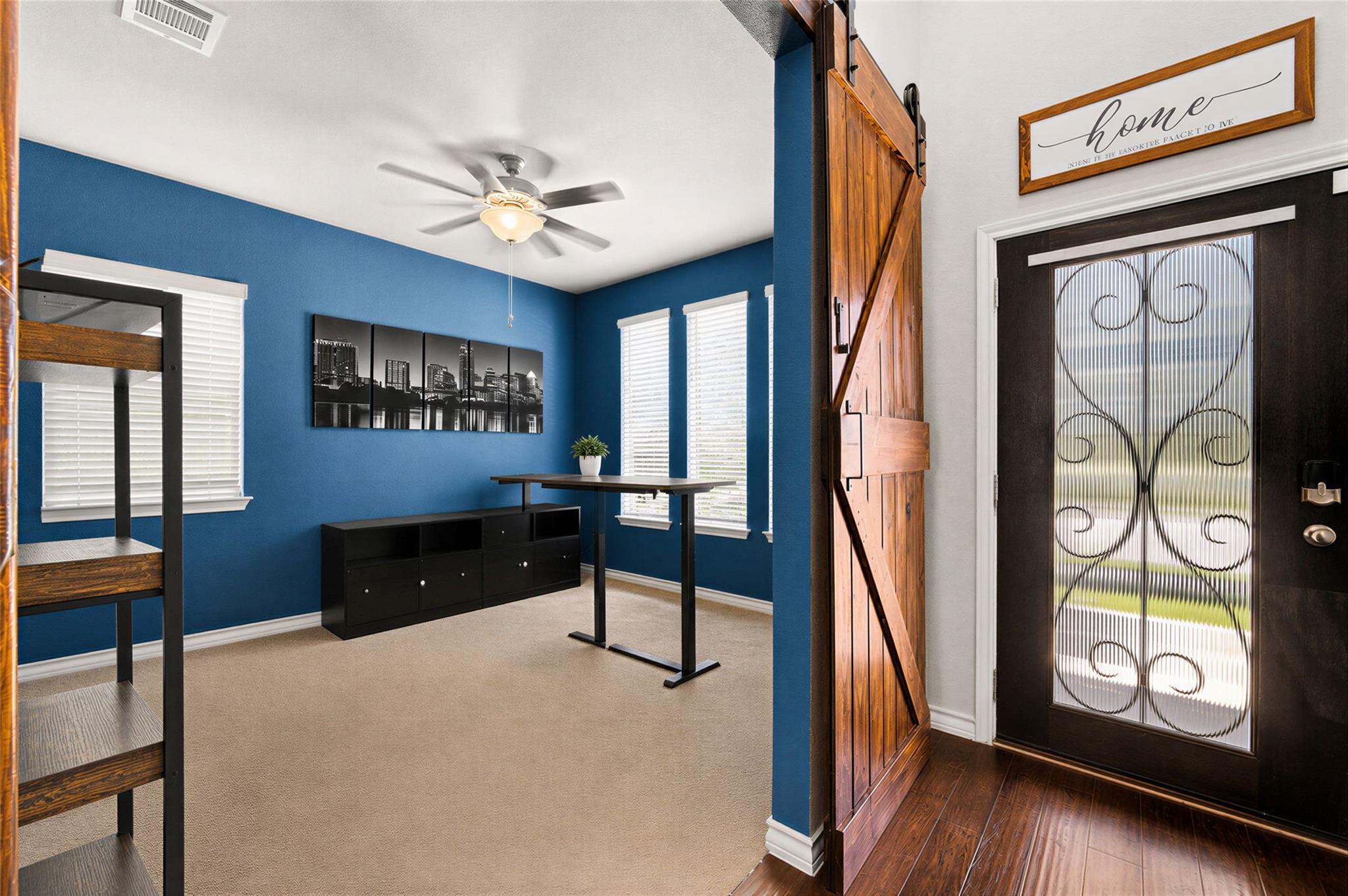 5809 Lehman Way Property Photo 4