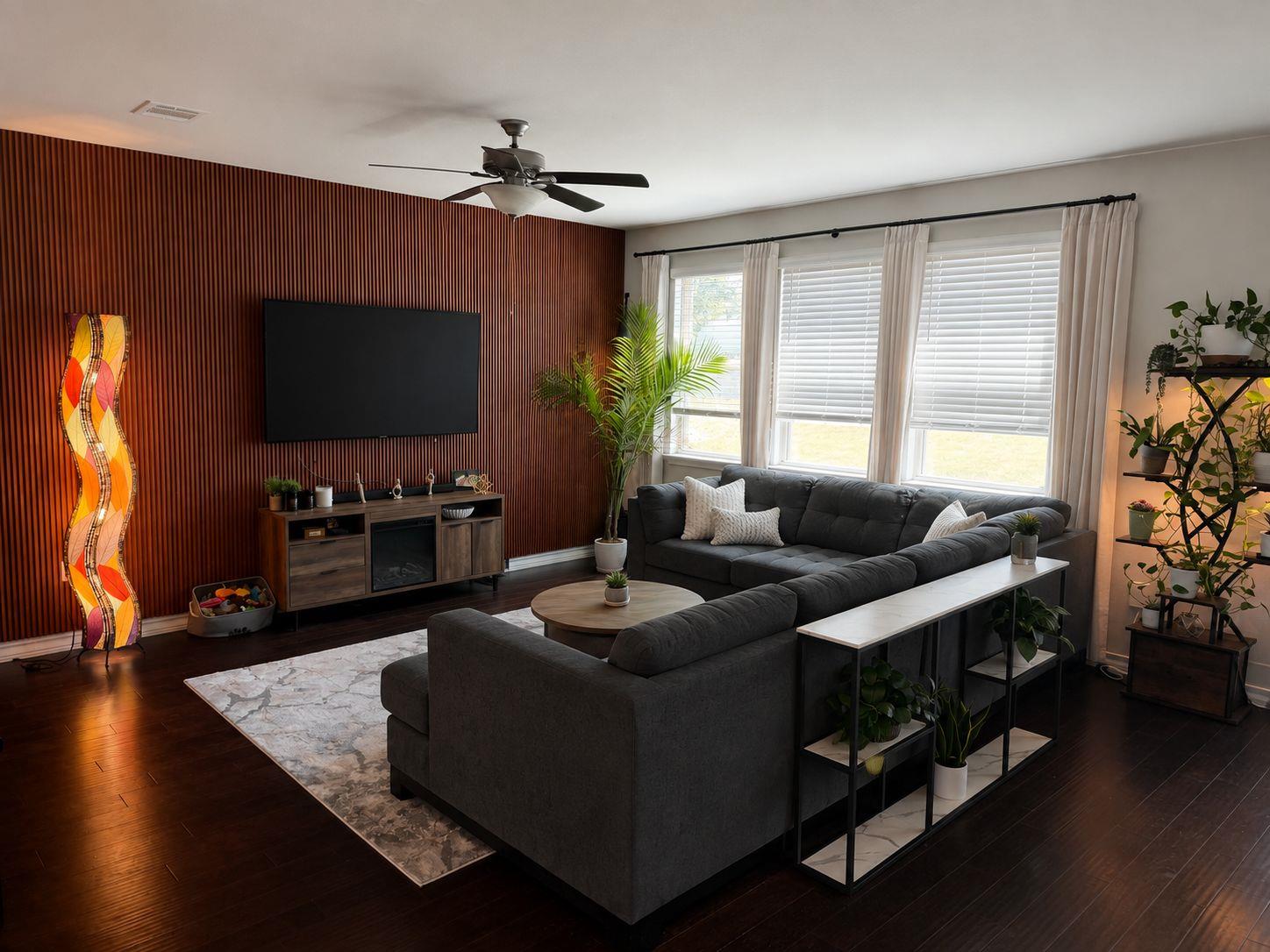 5809 Lehman Way Property Photo 6