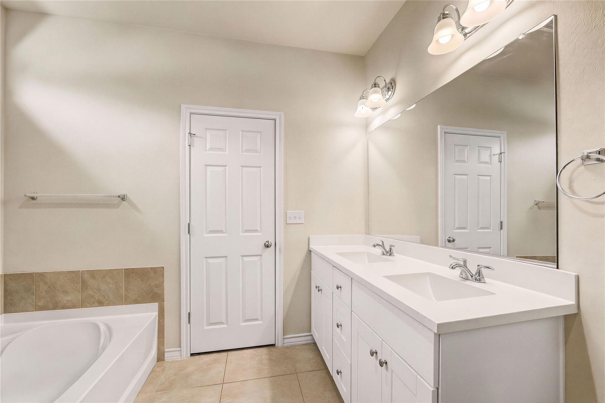 5809 Lehman Way Property Photo 18