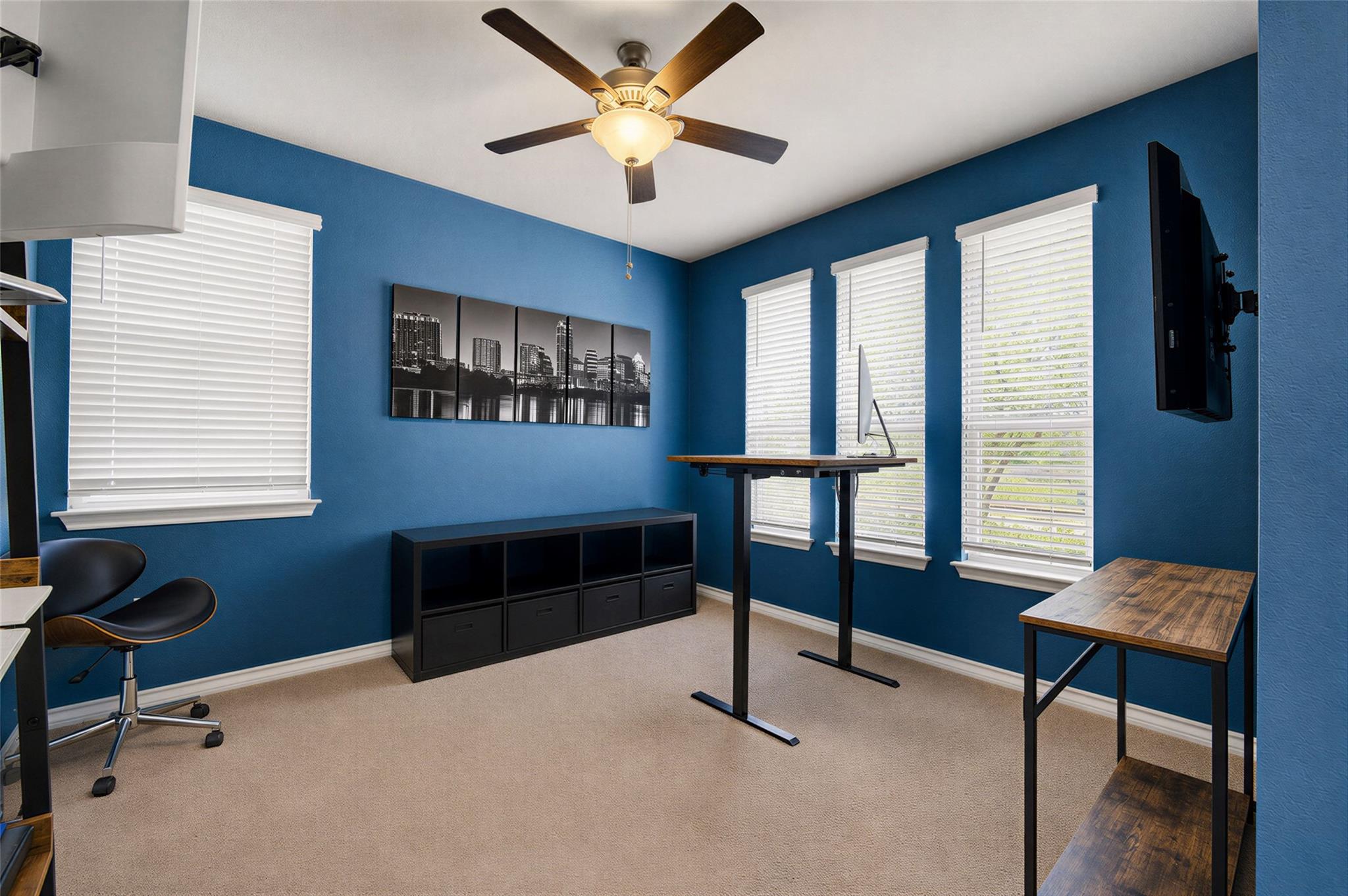 5809 Lehman Way Property Photo 21