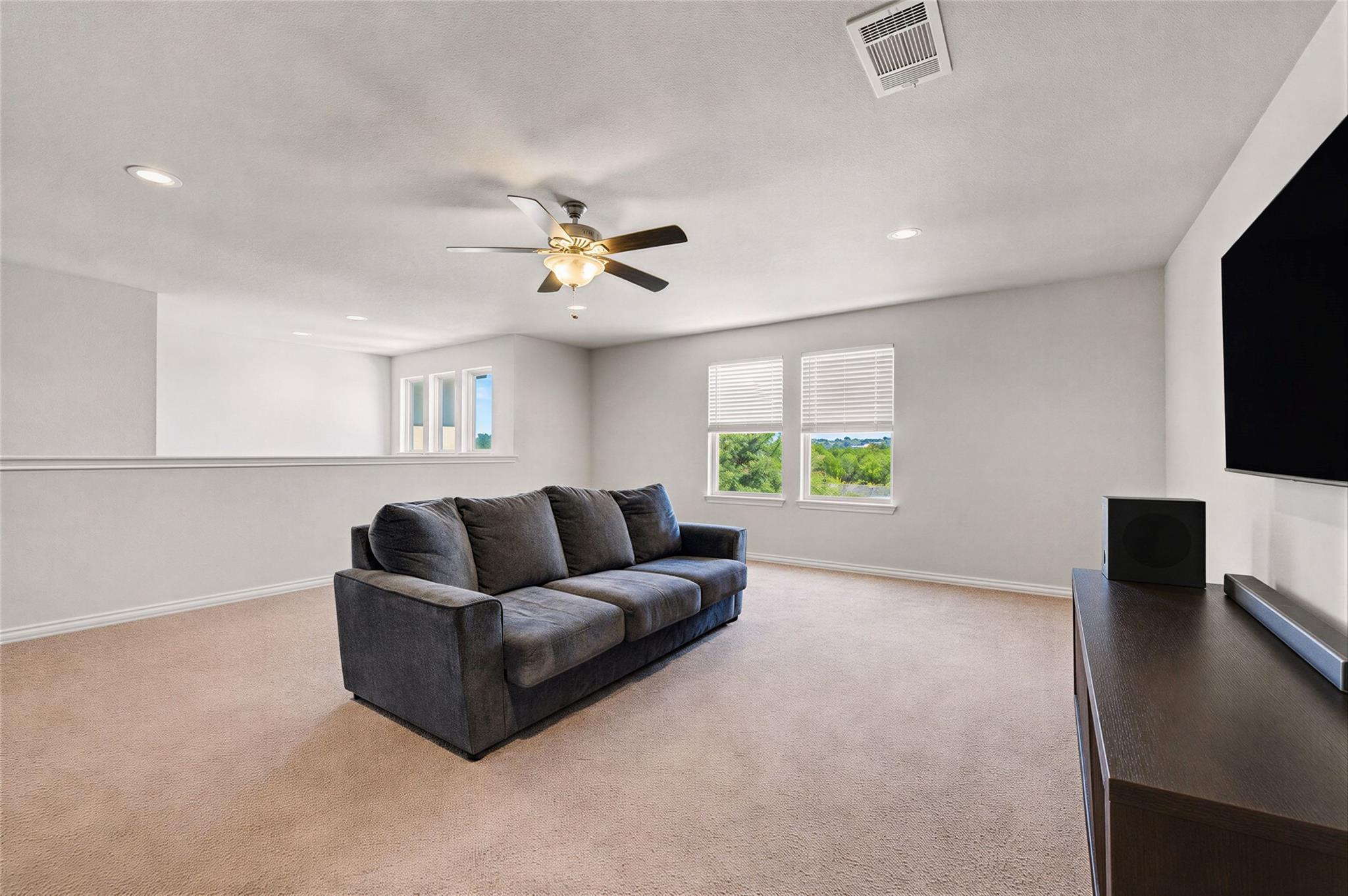 5809 Lehman Way Property Photo 23