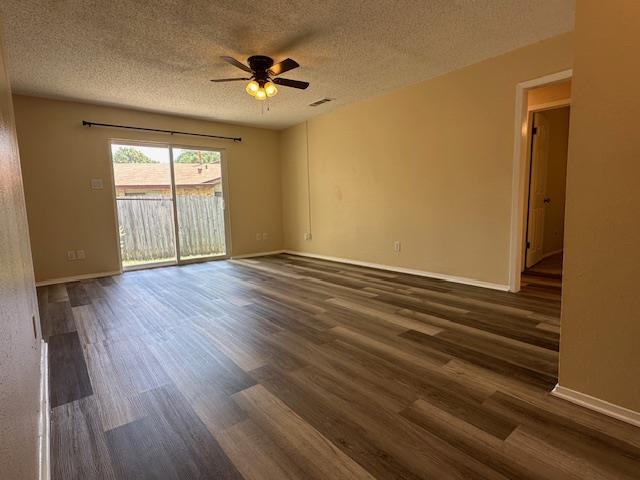 11701 Bayou Bnd Property Photo 4