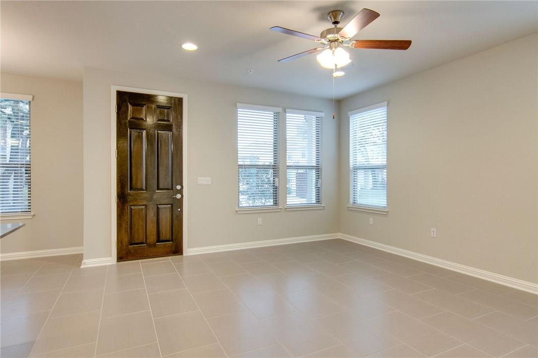13800 Lyndhurst St #11 Property Photo 10
