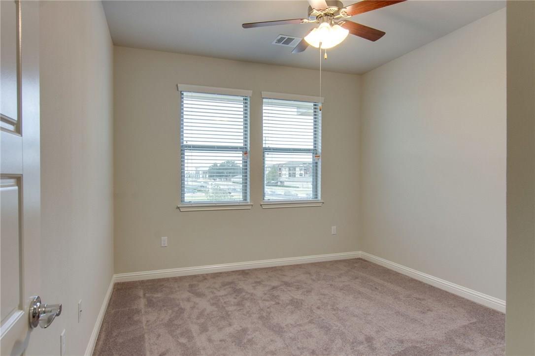 13800 Lyndhurst St #11 Property Photo 21
