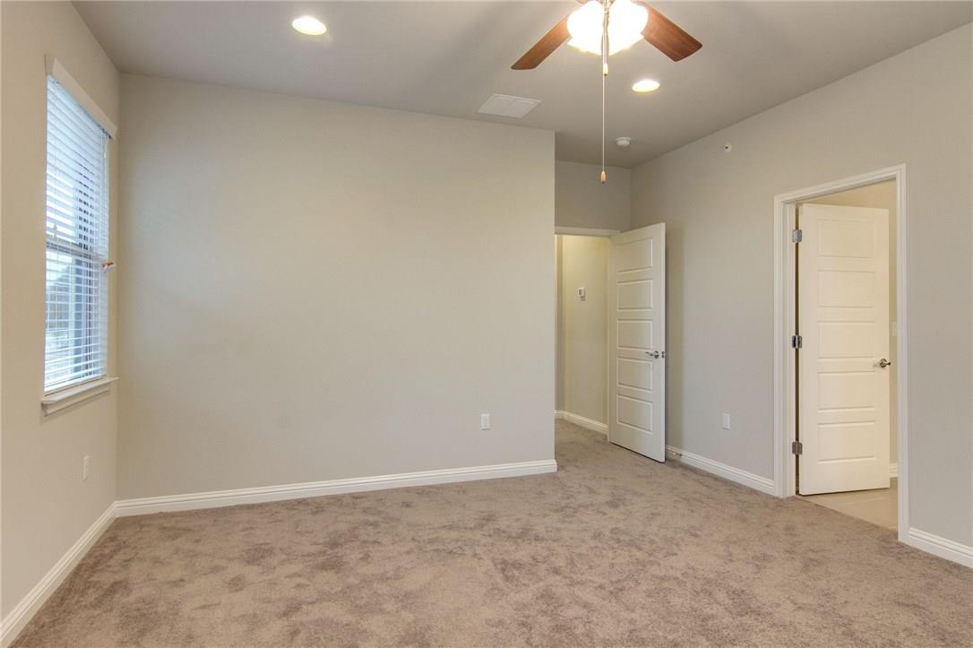 13800 Lyndhurst St #11 Property Photo 26