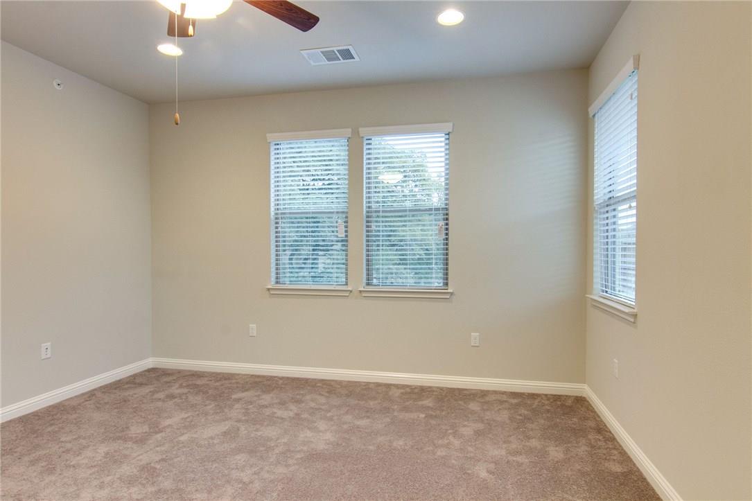 13800 Lyndhurst St #11 Property Photo 27