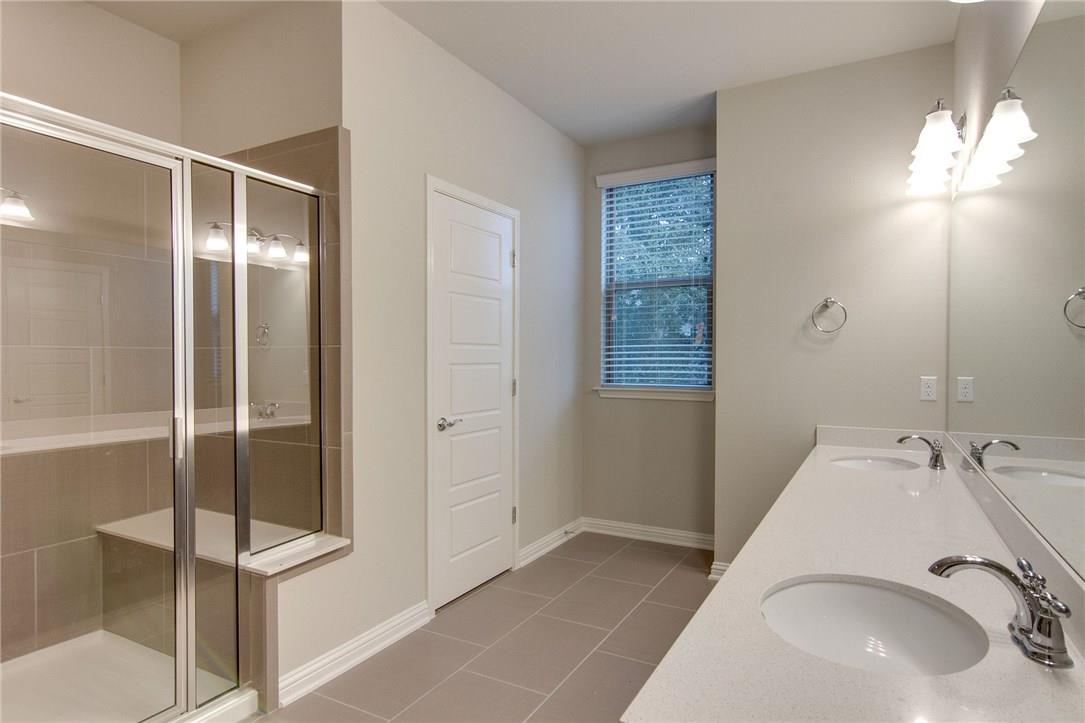 13800 Lyndhurst St #11 Property Photo 28