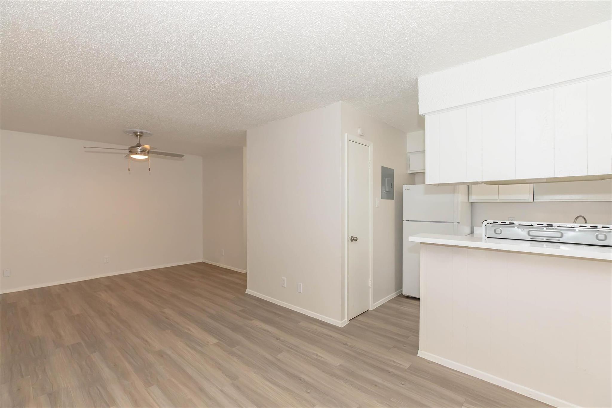 4100 Avenue A None #106 Property Photo 4
