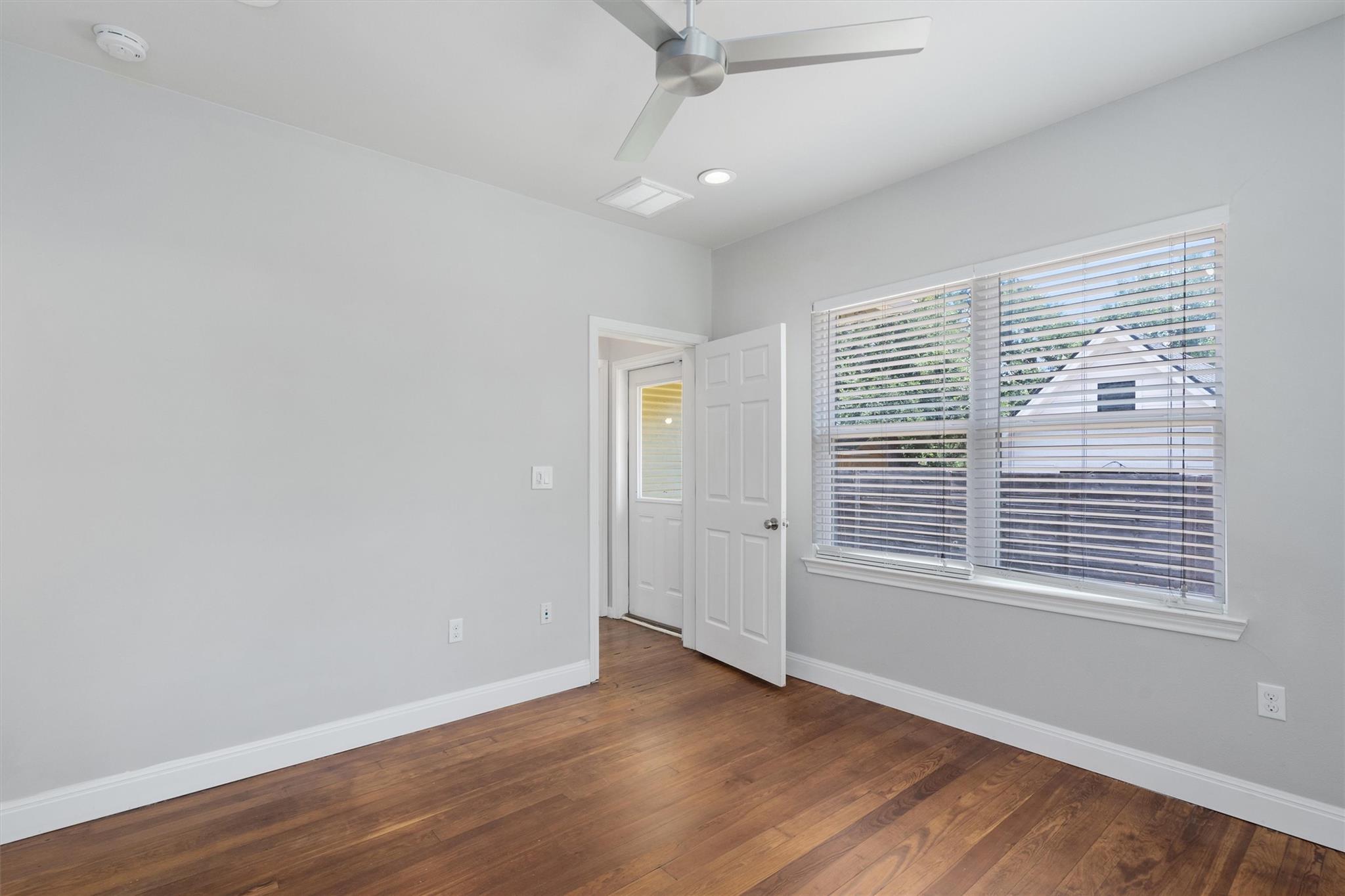 1102 Woodland Ave #1 Property Photo 15