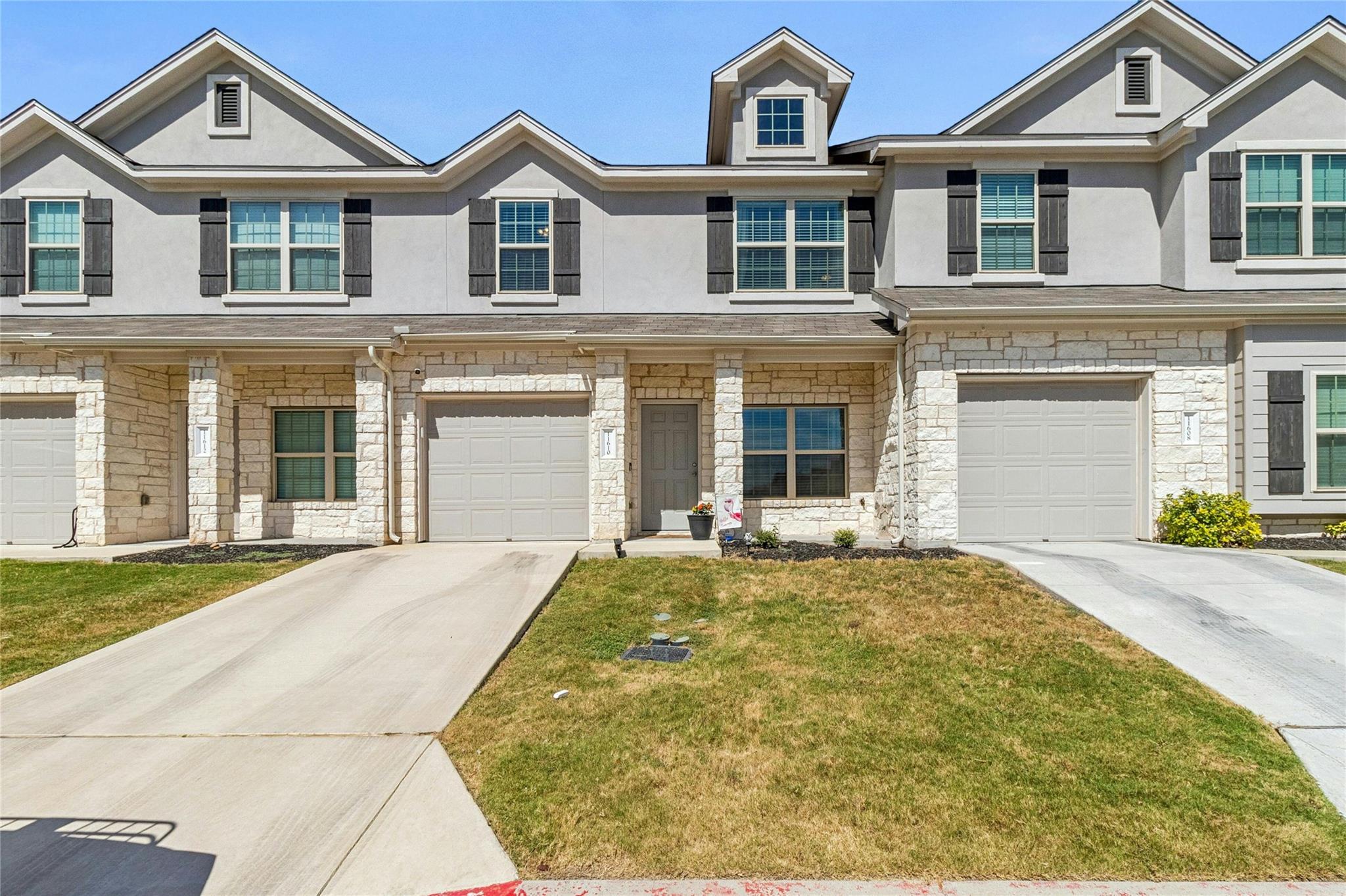11610 Landseer DR 1602 Property Photo 1