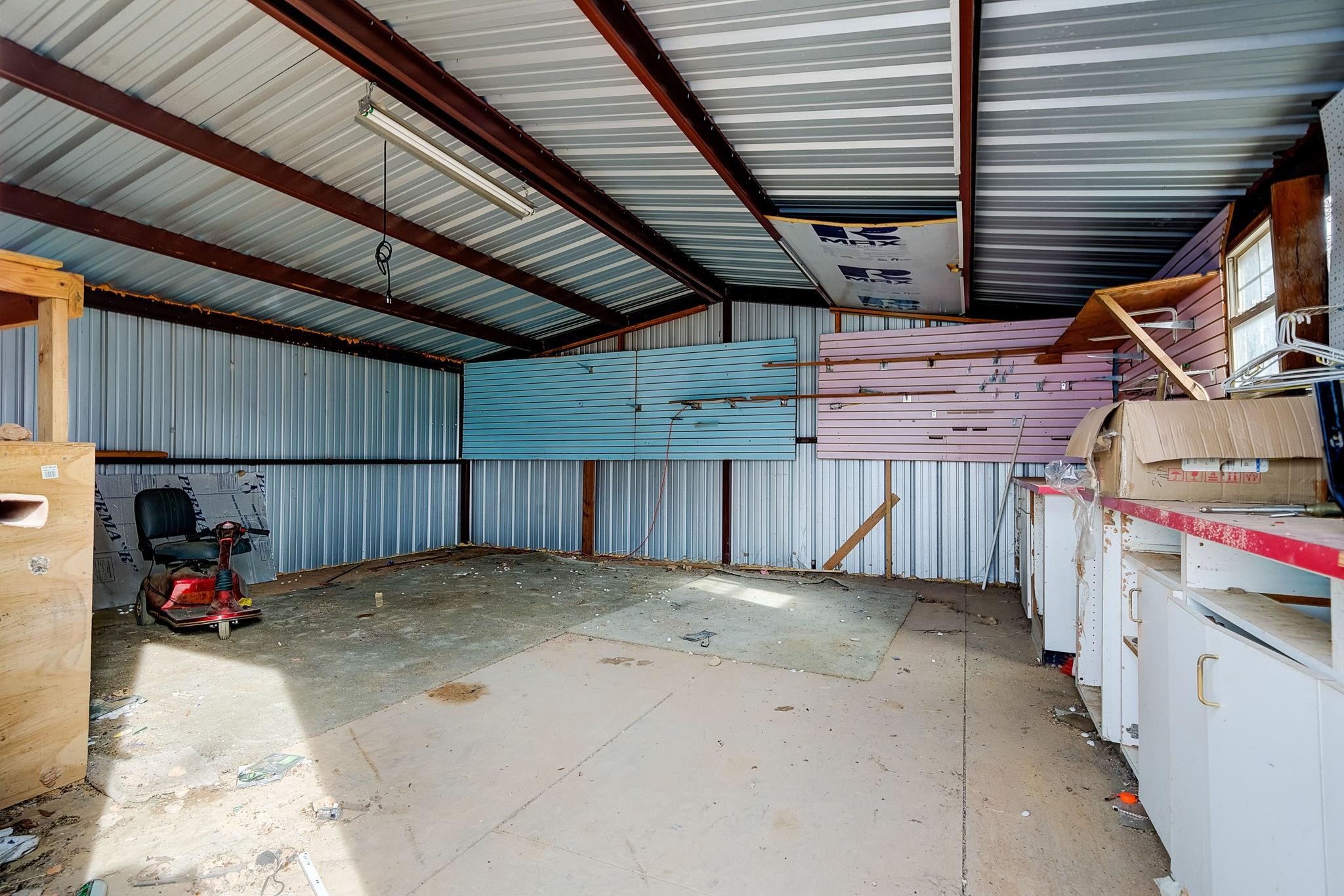 2125 Polly Ln None Property Photo 31