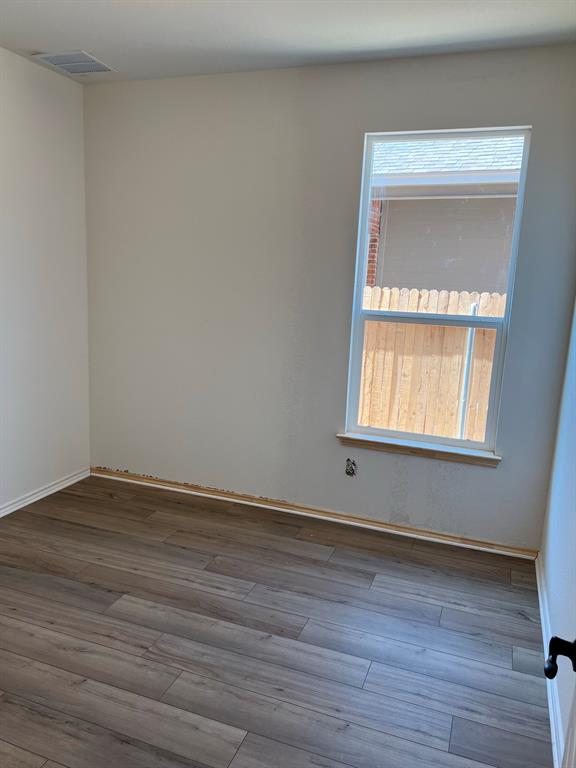 14500 James Buchanan St Property Photo 6