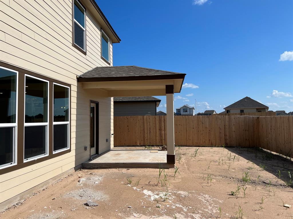 14500 James Buchanan St Property Photo 13
