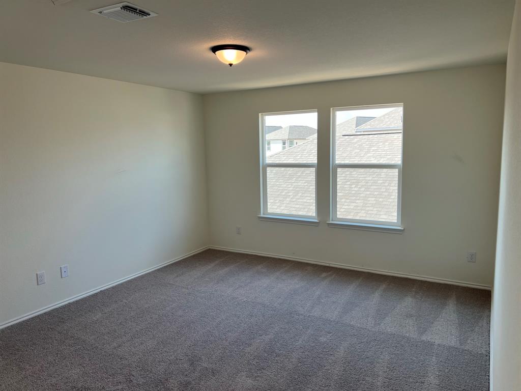 14500 James Buchanan St Property Photo 15