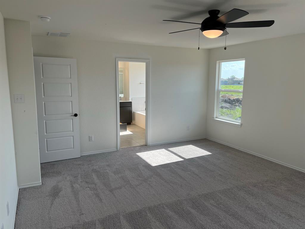 14500 James Buchanan St Property Photo 16