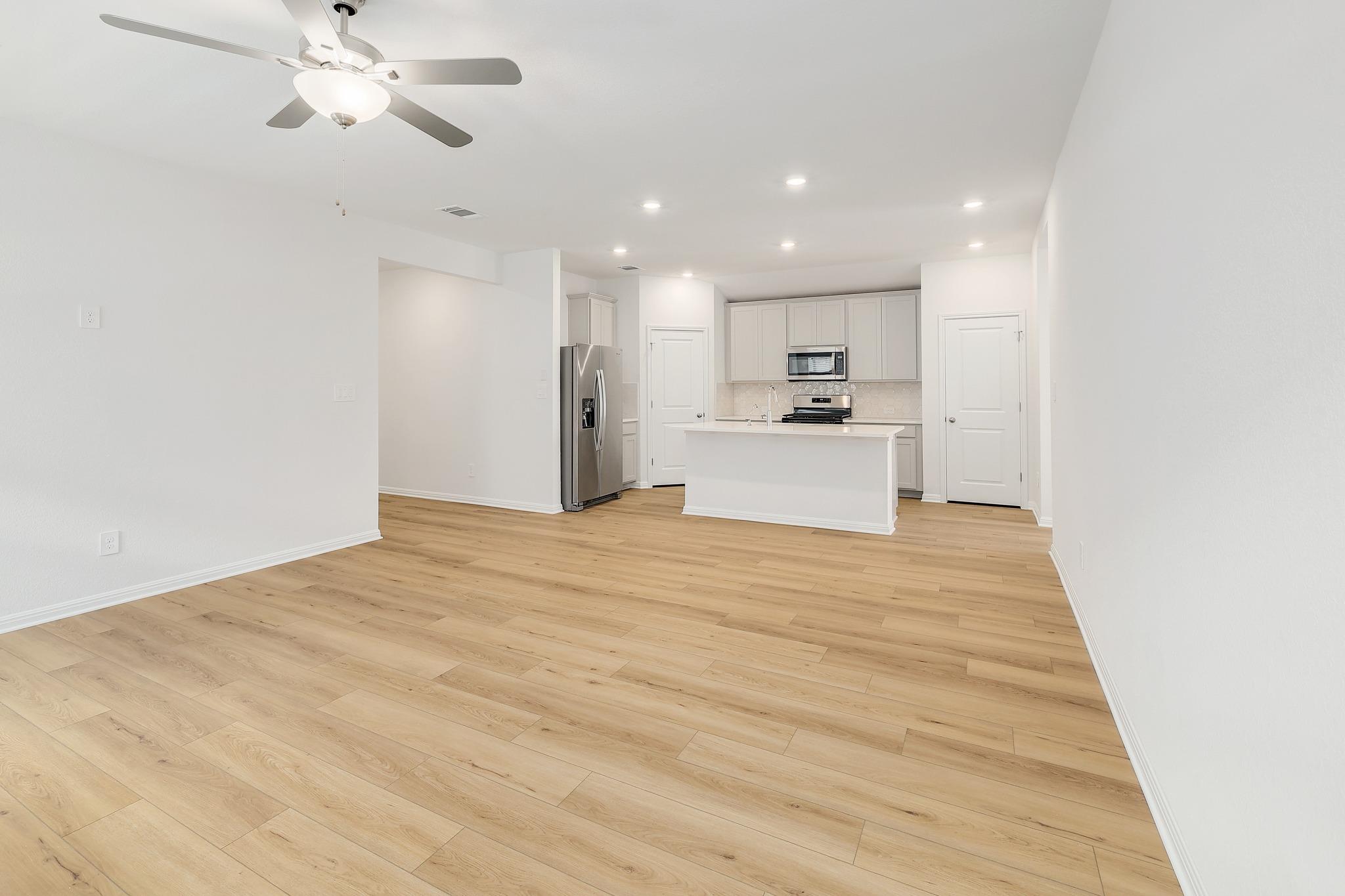 101 Rock Daisy Trl Property Photo 4