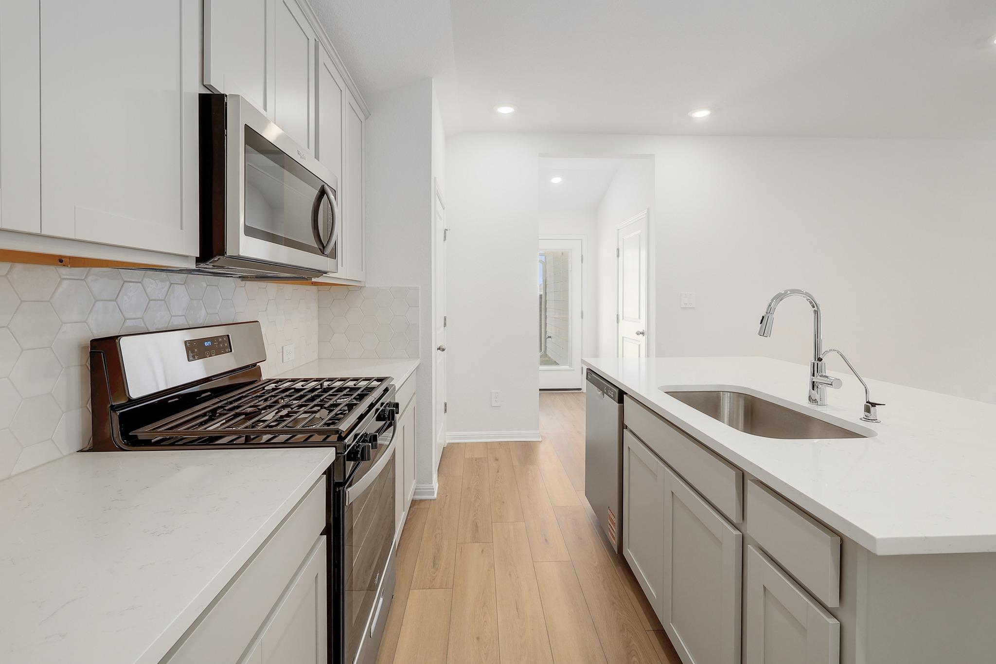 101 Rock Daisy Trl Property Photo 10