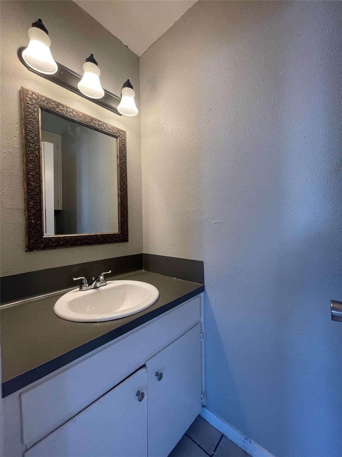 2619 Ektom Dr #c Property Photo 8