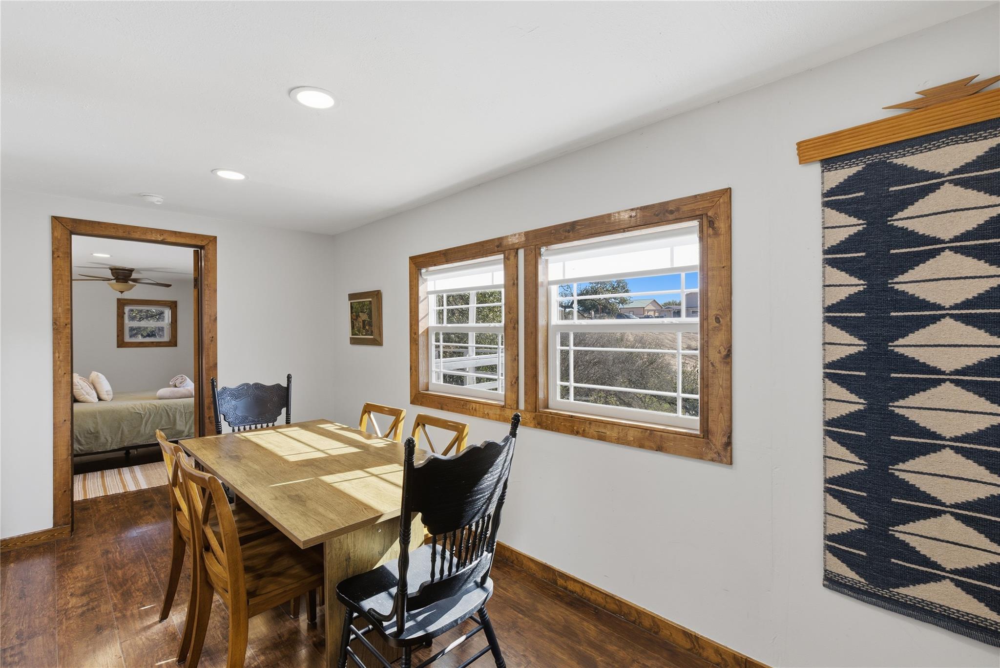 2505 Belaire West Ln Property Photo 16