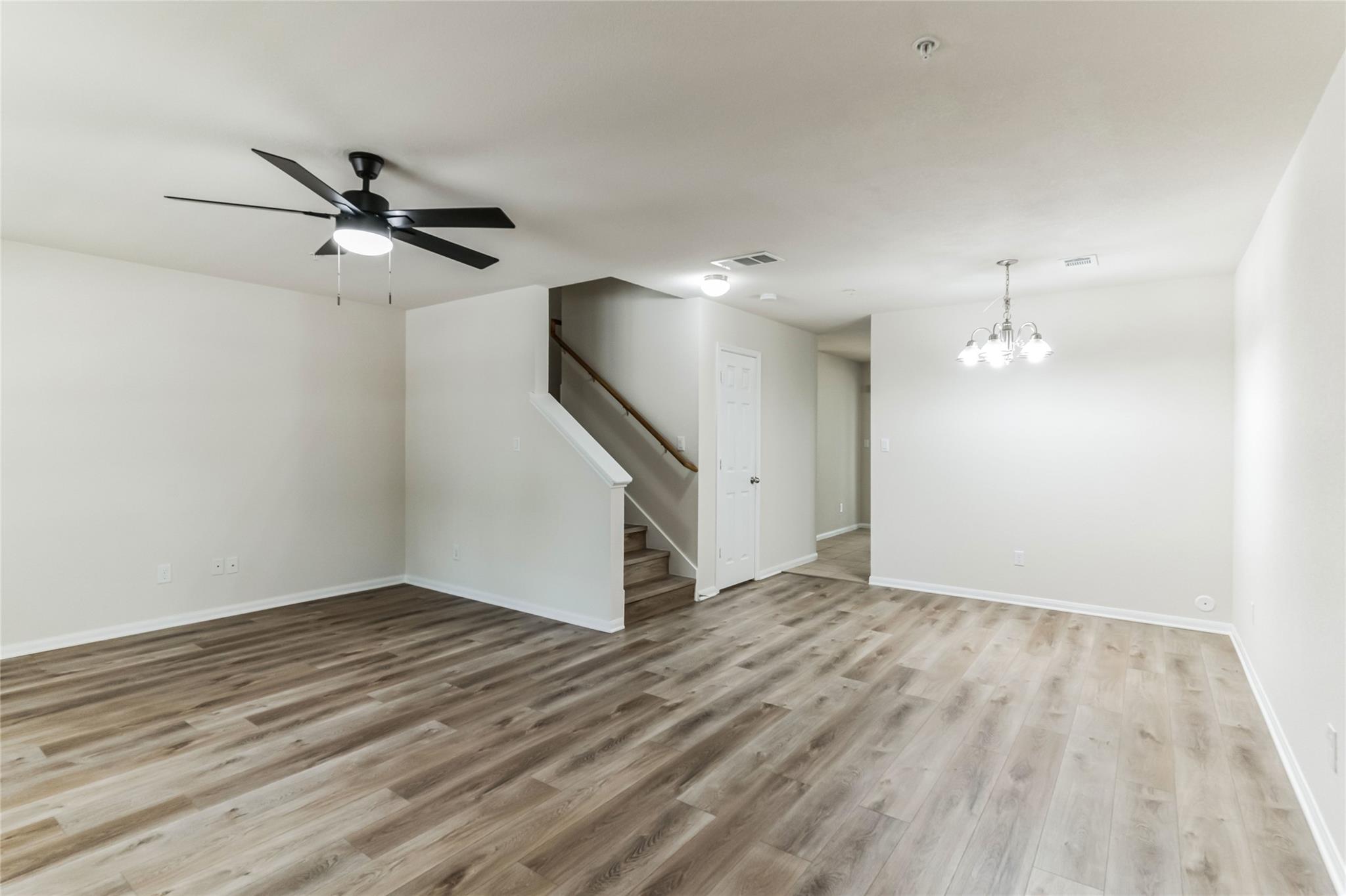401 Buttercup Creek Blvd 602 Property Photo 4