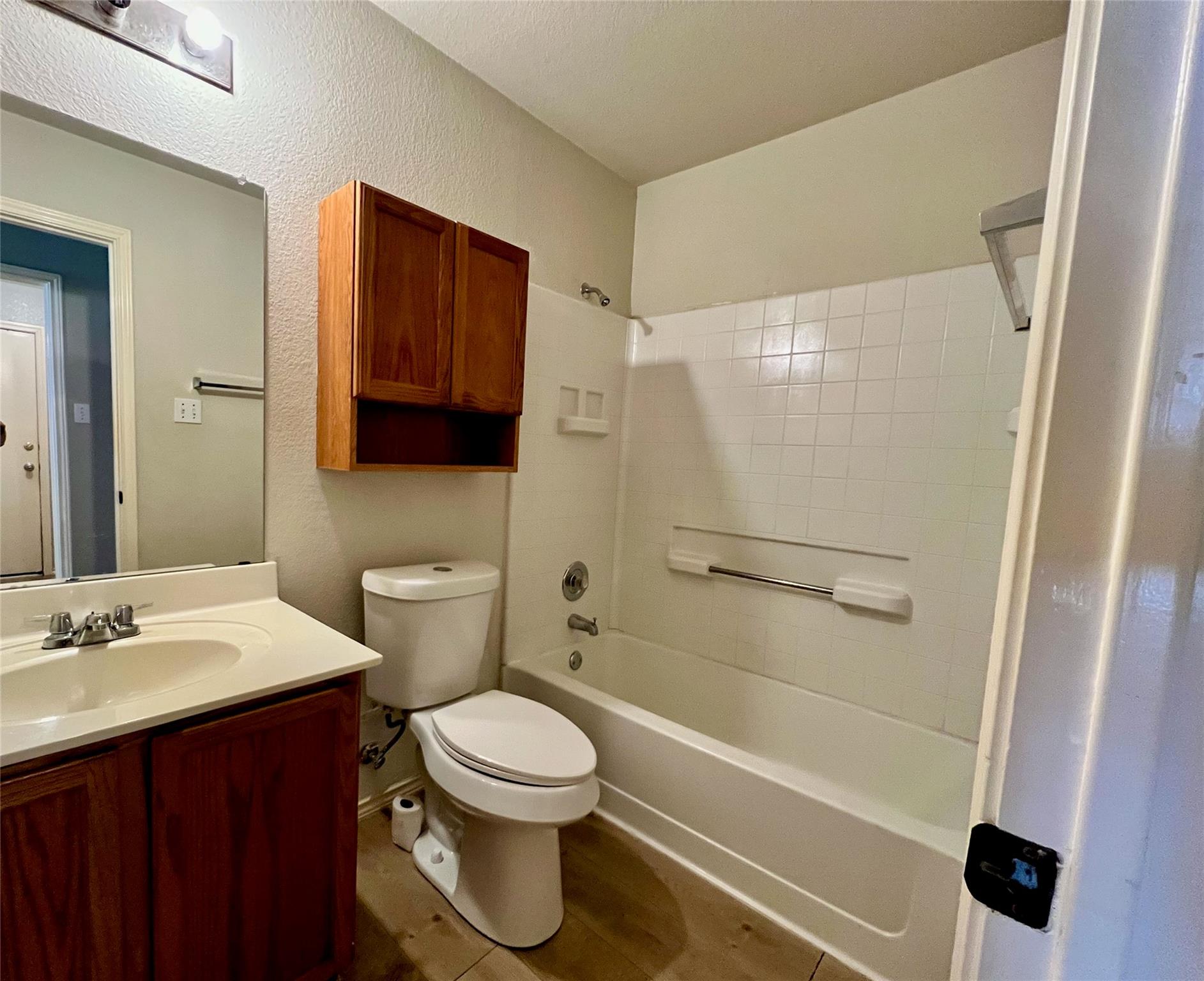 1905 Hawksbury Way Property Photo 7