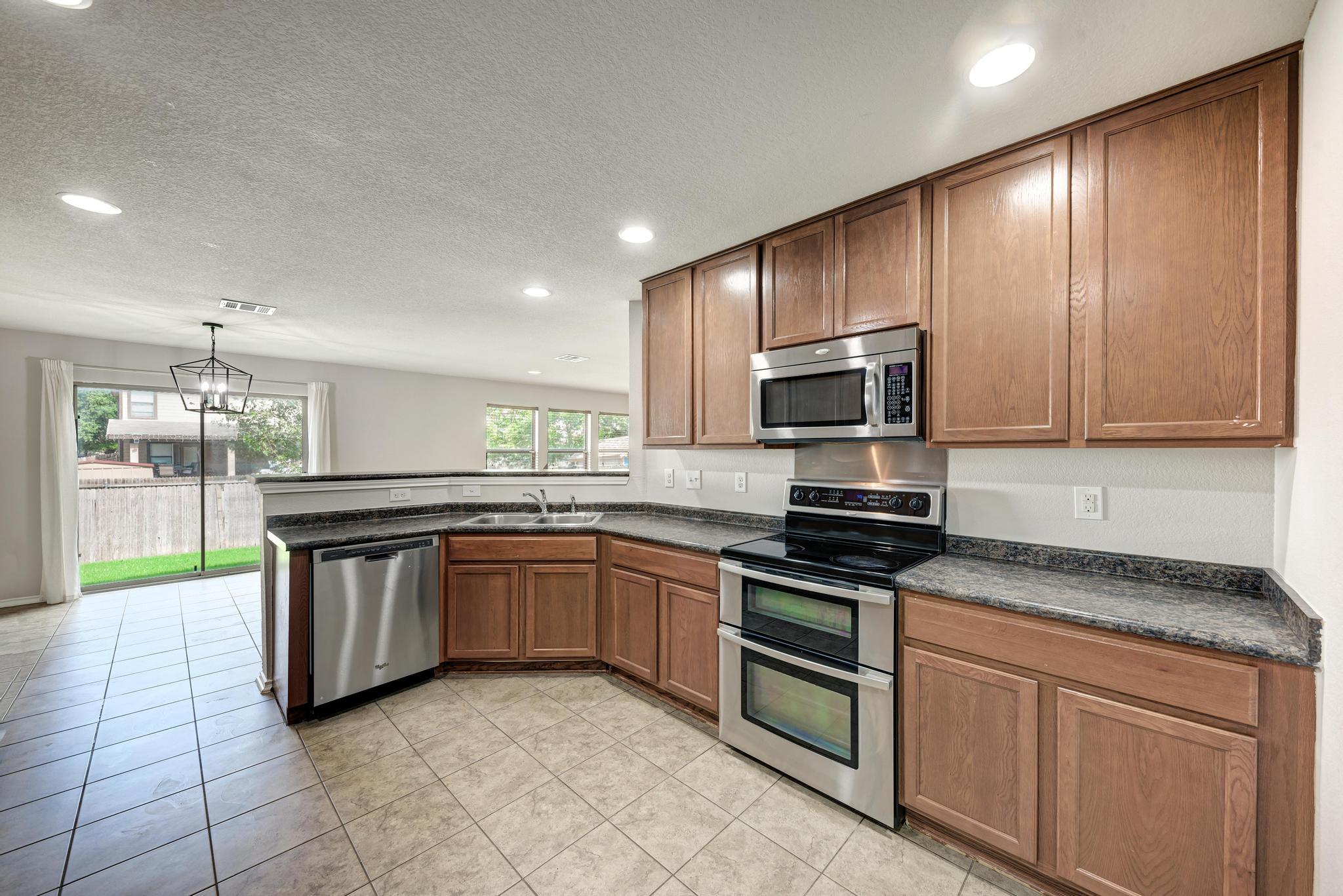 9009 Stambourne St Property Photo 15