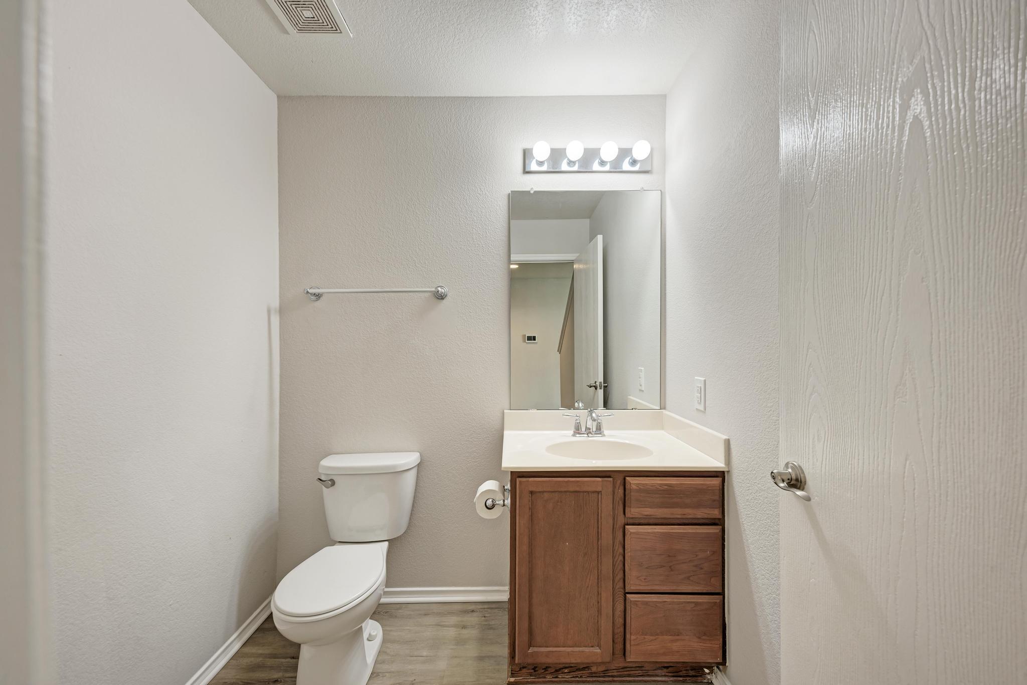 9009 Stambourne St Property Photo 18