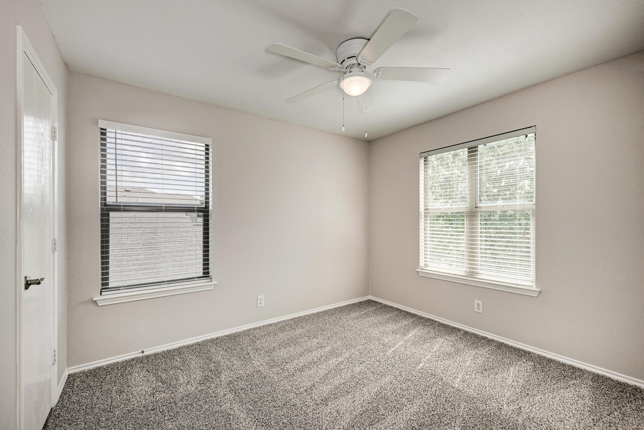 9009 Stambourne St Property Photo 28