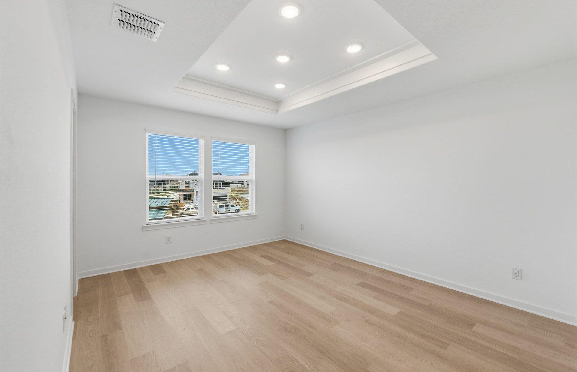 784 Rubber Tree Way Property Photo 4