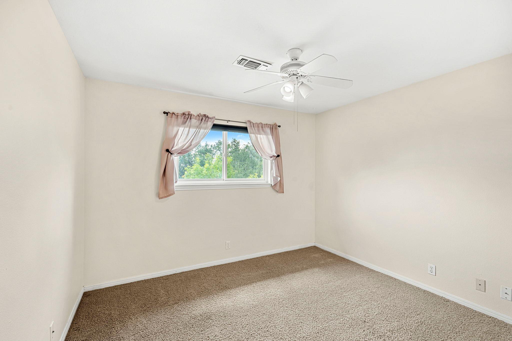 309 Riverview Dr Property Photo 27