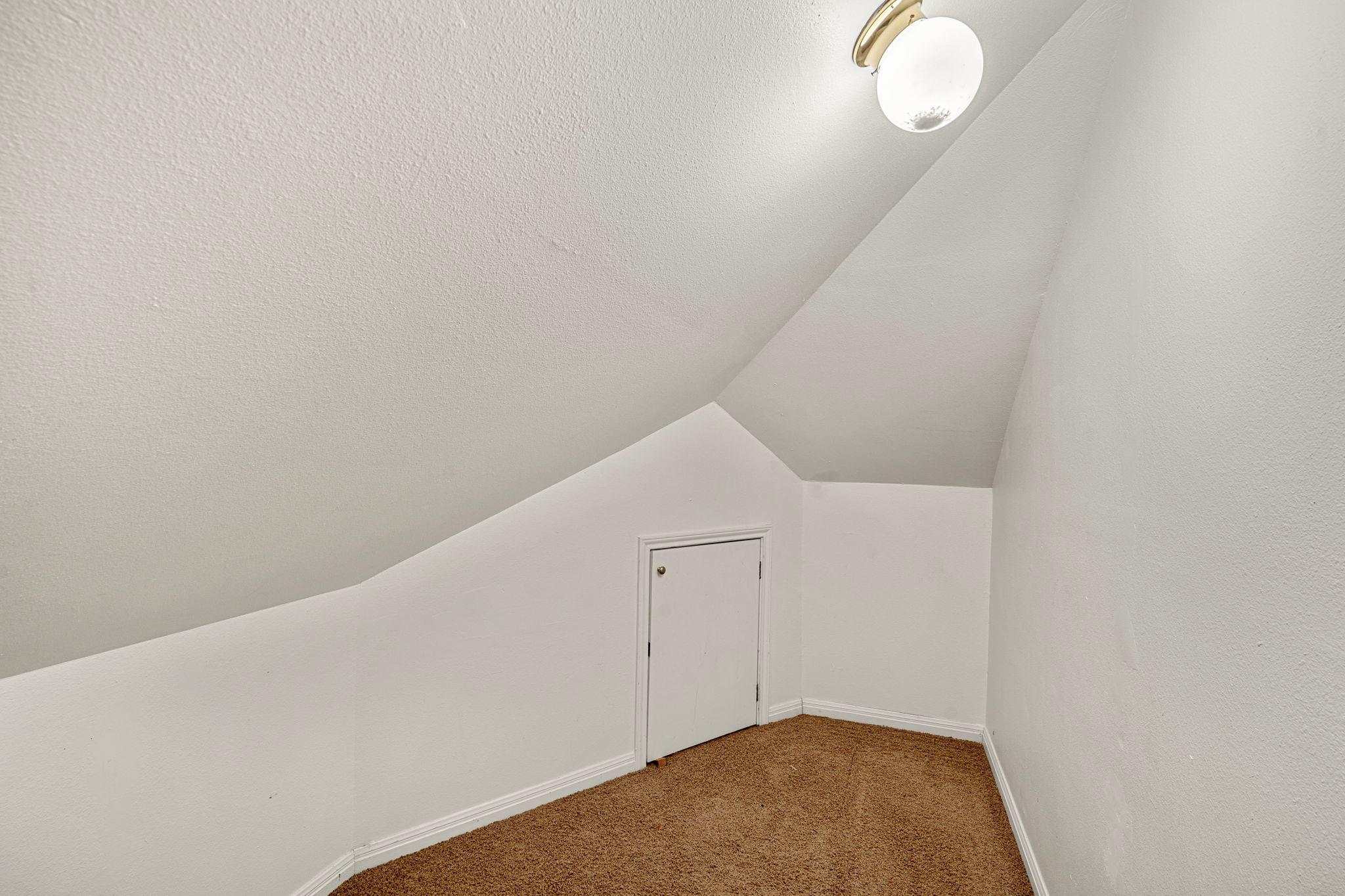309 Riverview Dr Property Photo 33