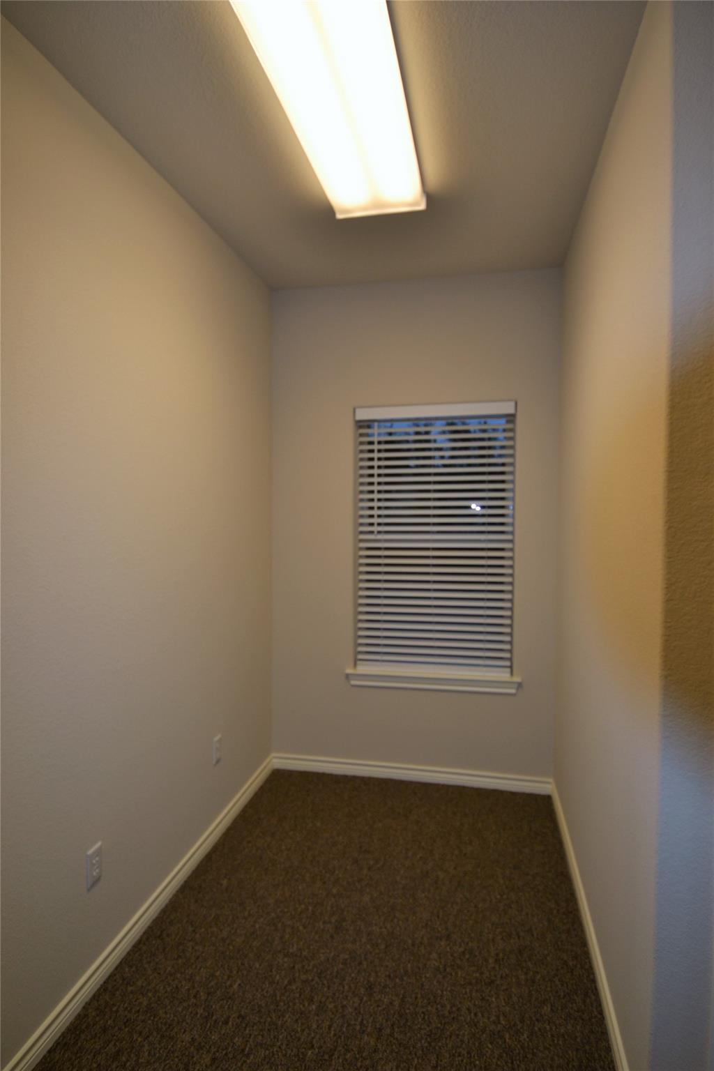 1464 E Whitestone Blvd #2701-2702 Property Photo 25
