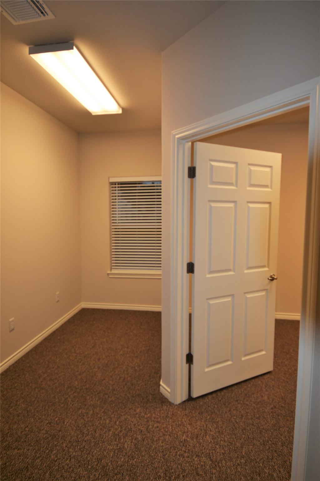 1464 E Whitestone Blvd #2701-2702 Property Photo 26