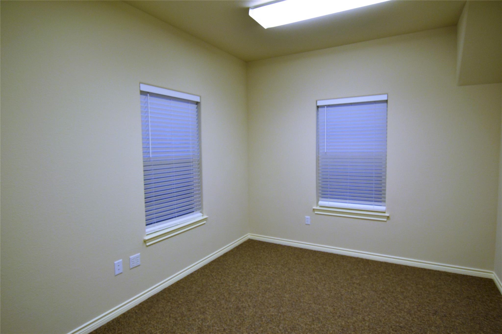 1464 E Whitestone Blvd 2701-2702 Property Photo 27