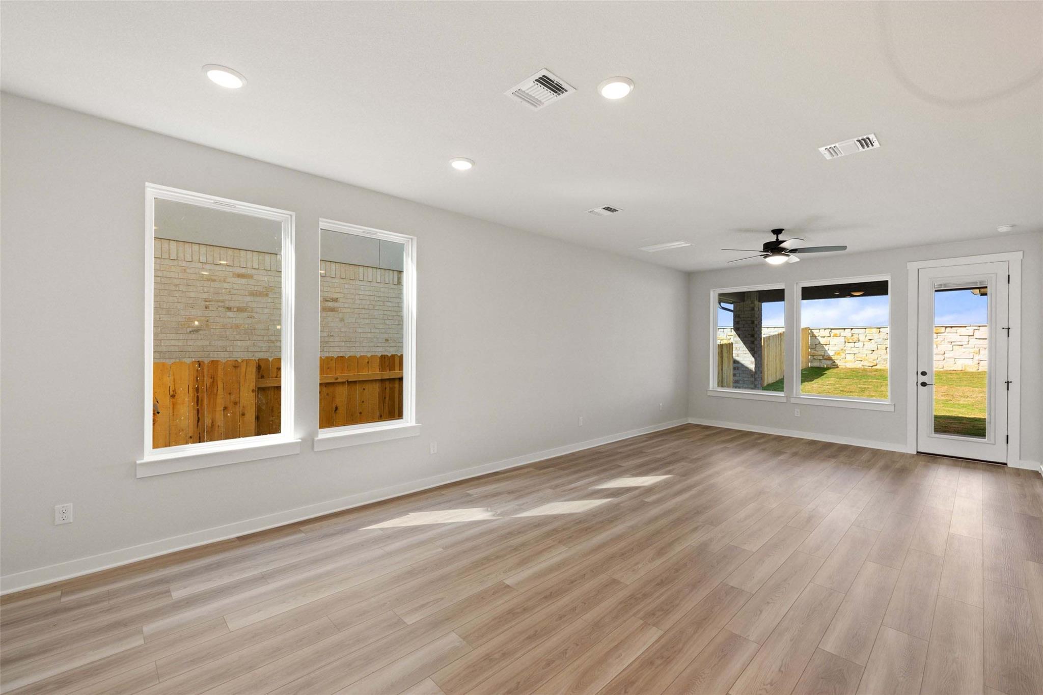260 Bloomington Loop None Property Photo 21