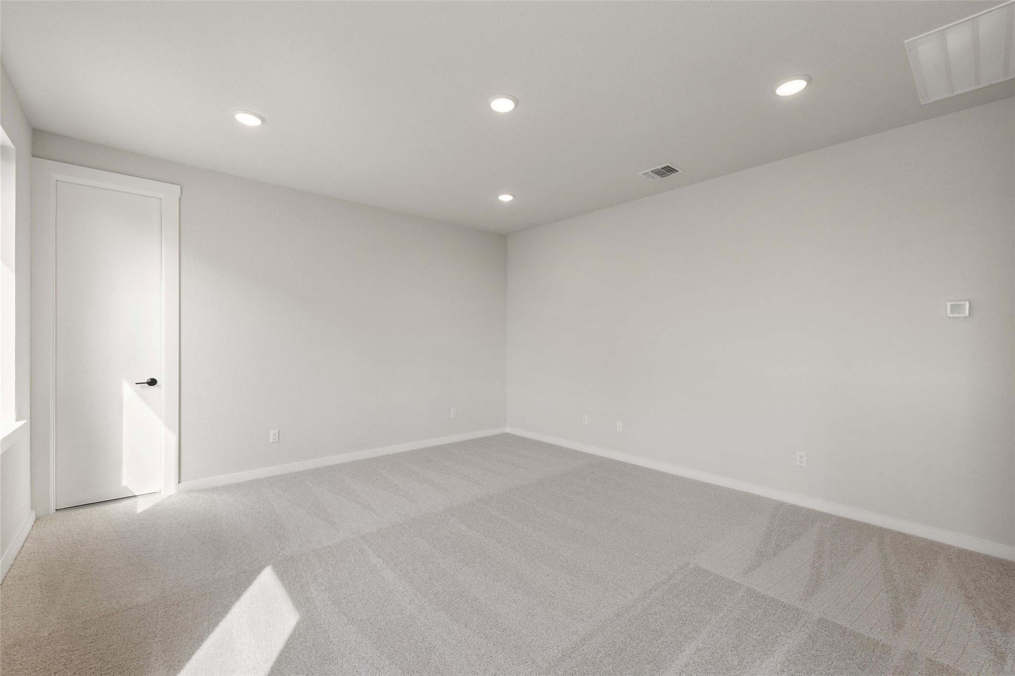 260 Bloomington Loop None Property Photo 34