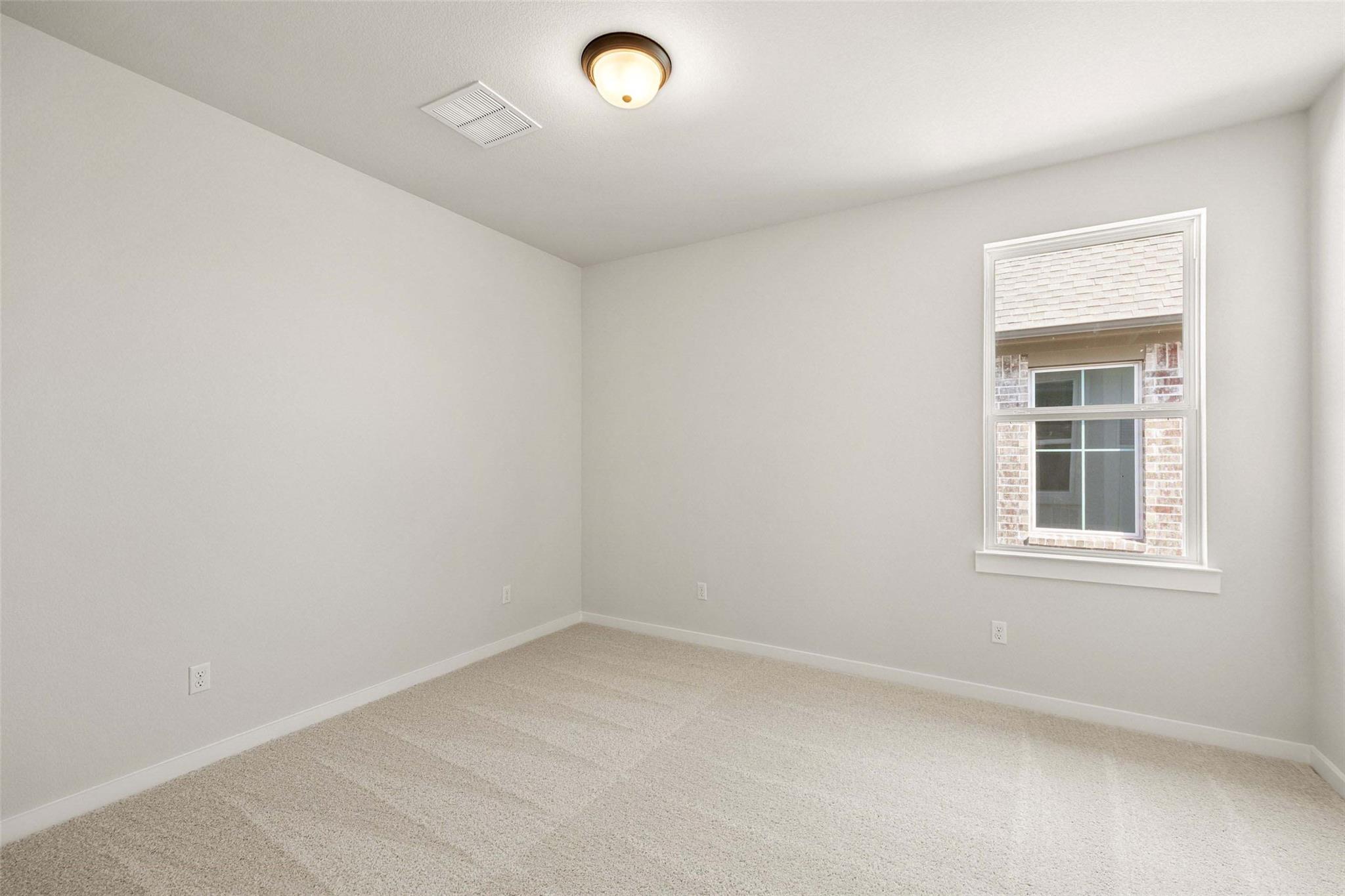 260 Bloomington Loop None Property Photo 37