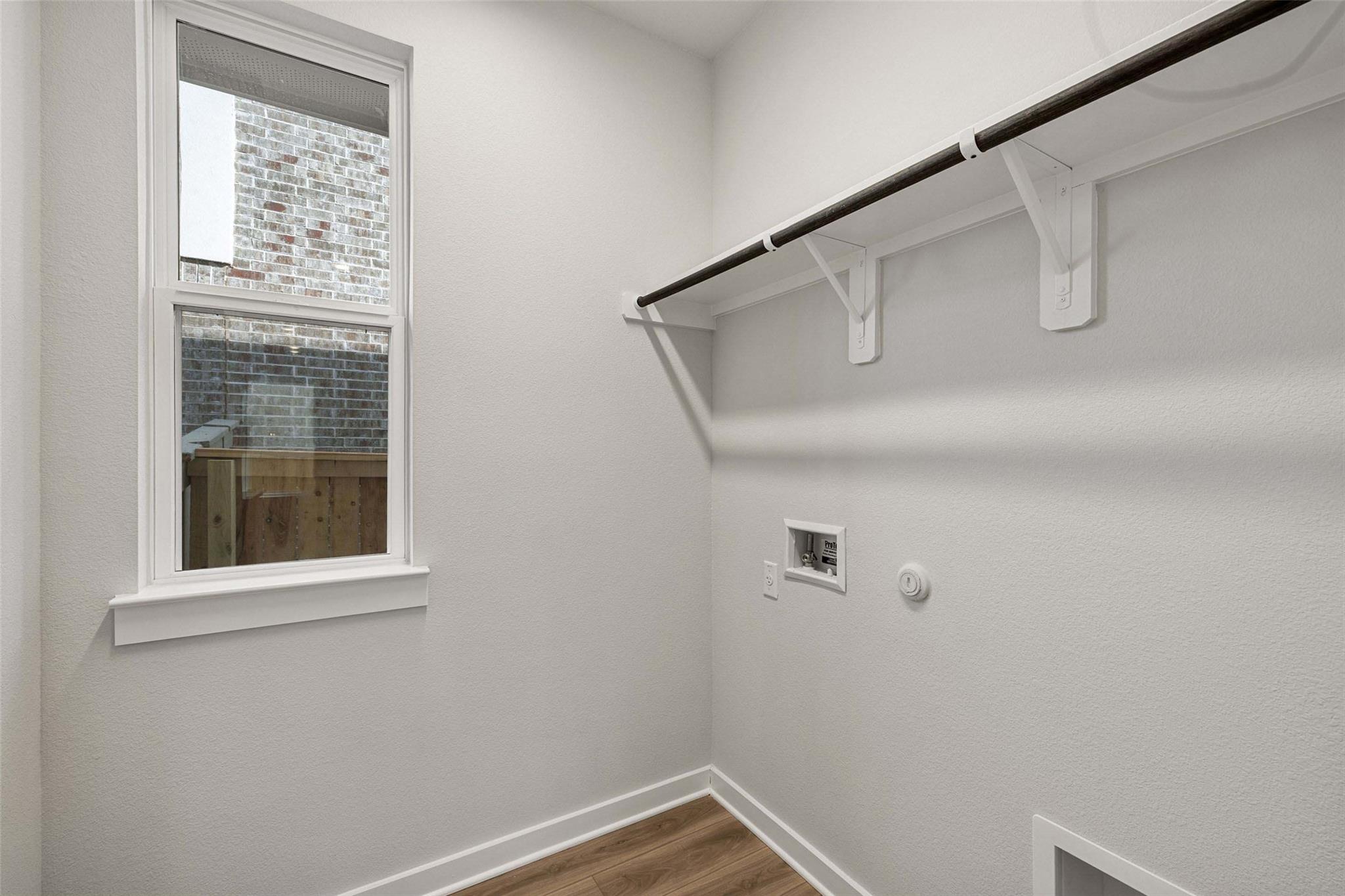 260 Bloomington Loop None Property Photo 39