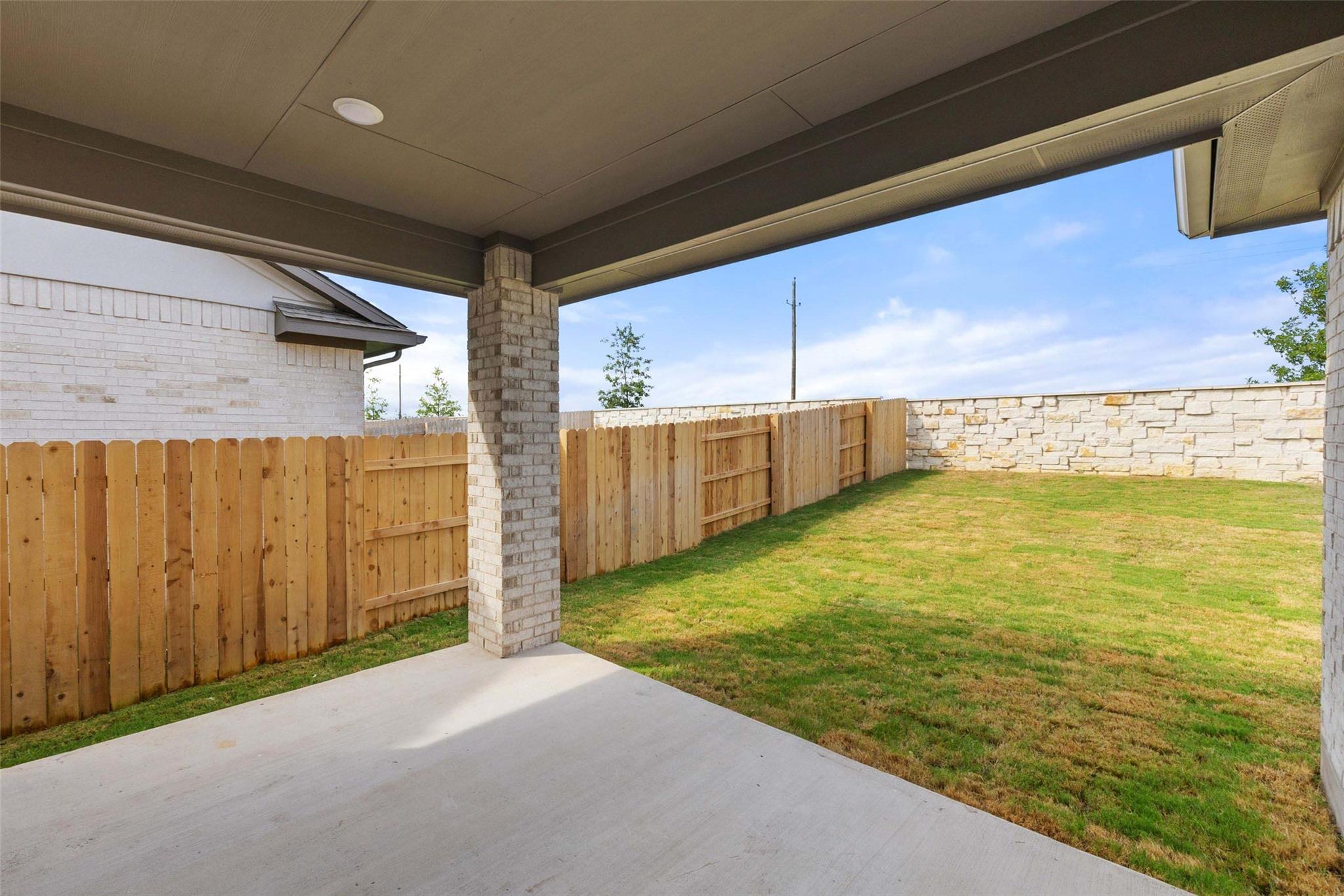 260 Bloomington Loop None Property Photo 40